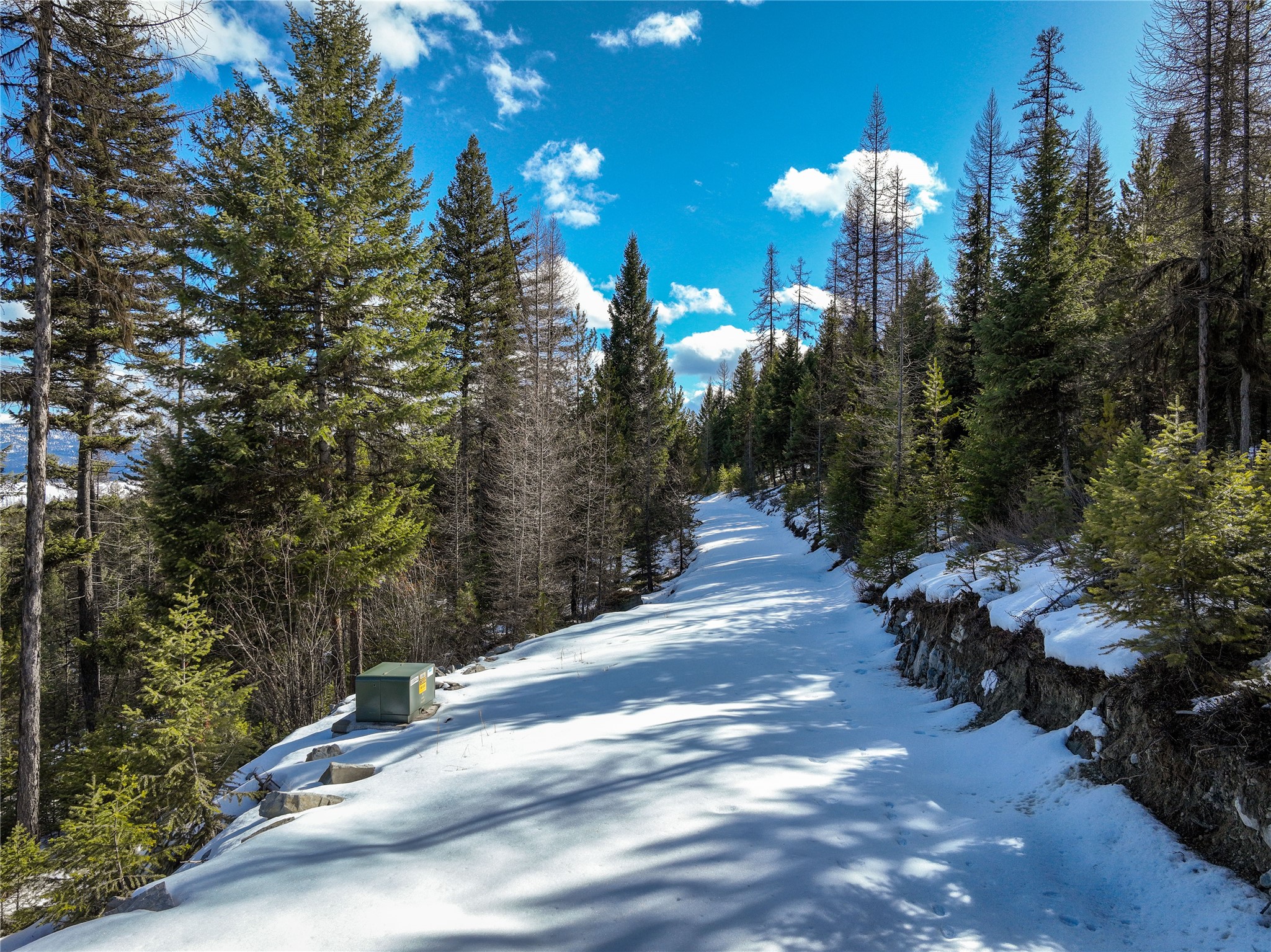 300 Highland Trail Property Photo 32