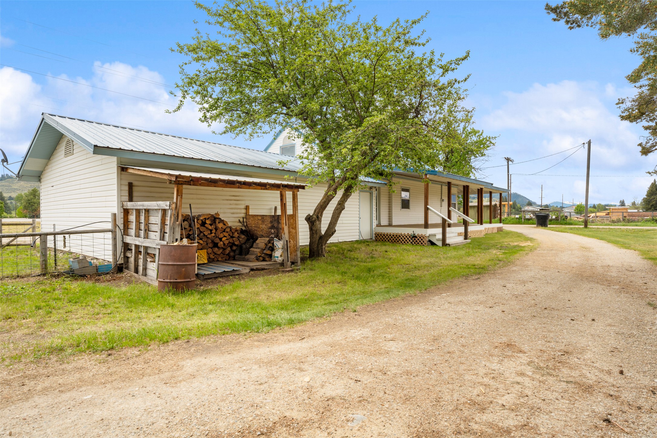 154 Camas Creek Loop Property Photo 8