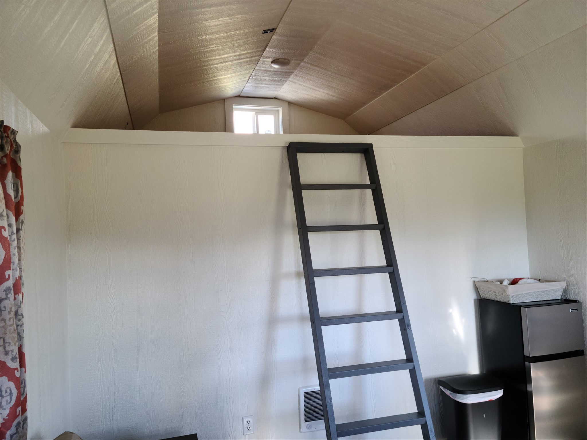 3661 Sagehill Drive Property Photo 8