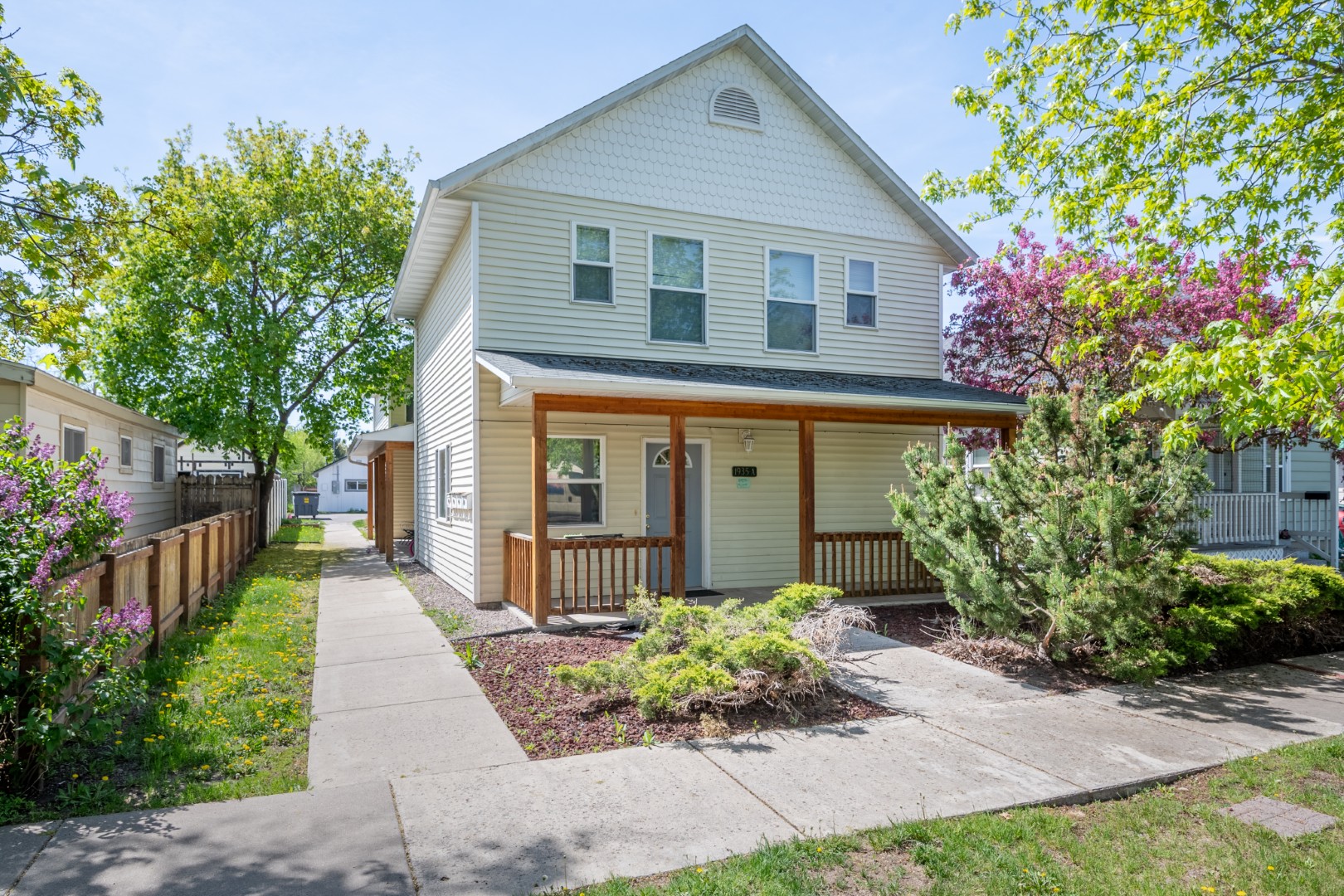 1935 S 12th Street W Property Photo 1