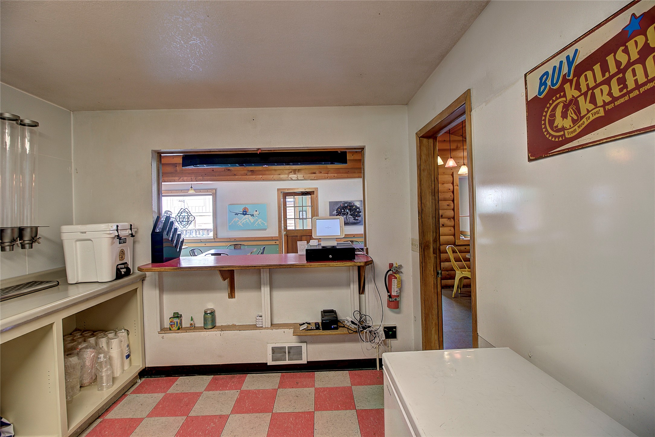 700/624 9th Street W Property Photo 26