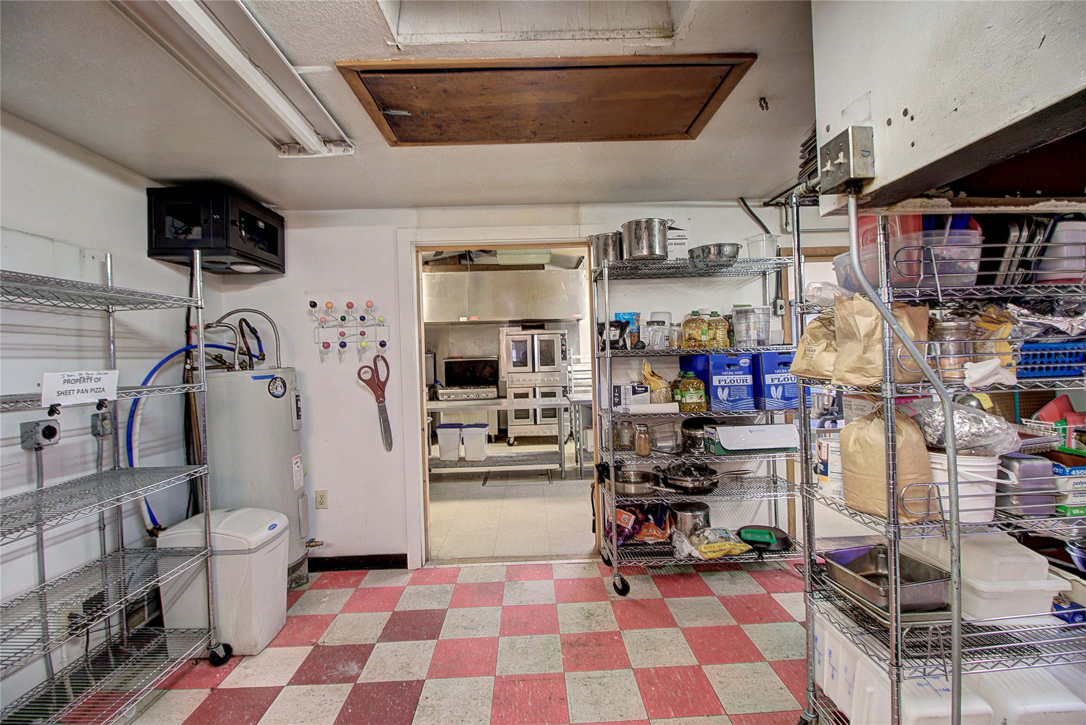 700/624 9th Street W Property Photo 31