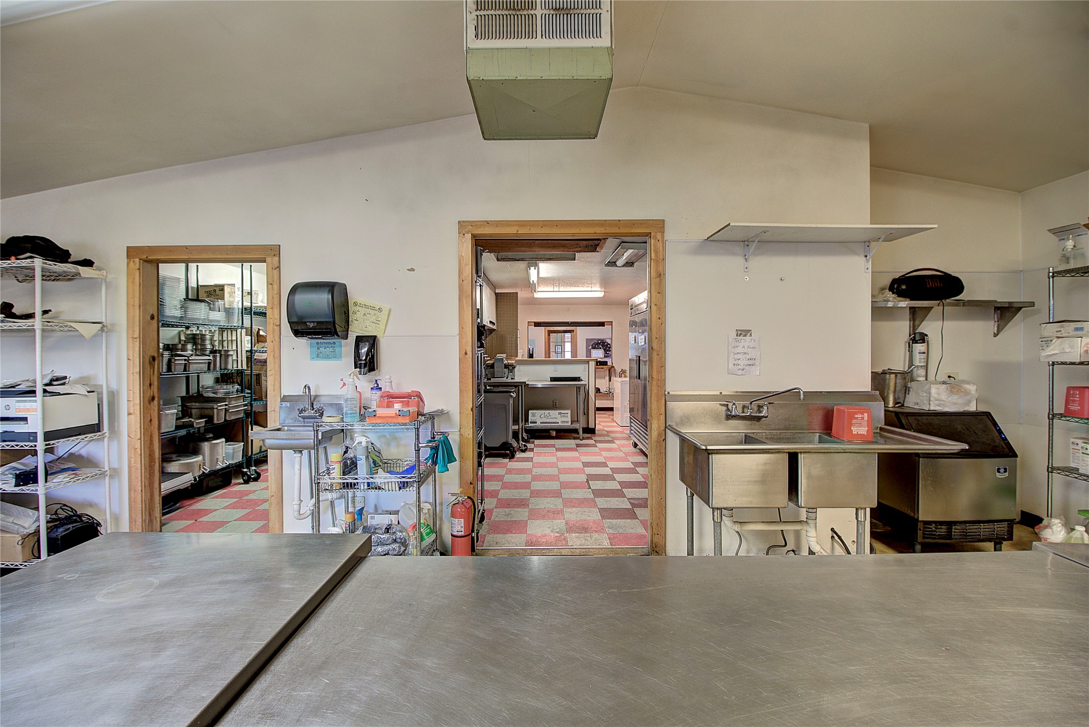 700/624 9th Street W Property Photo 38