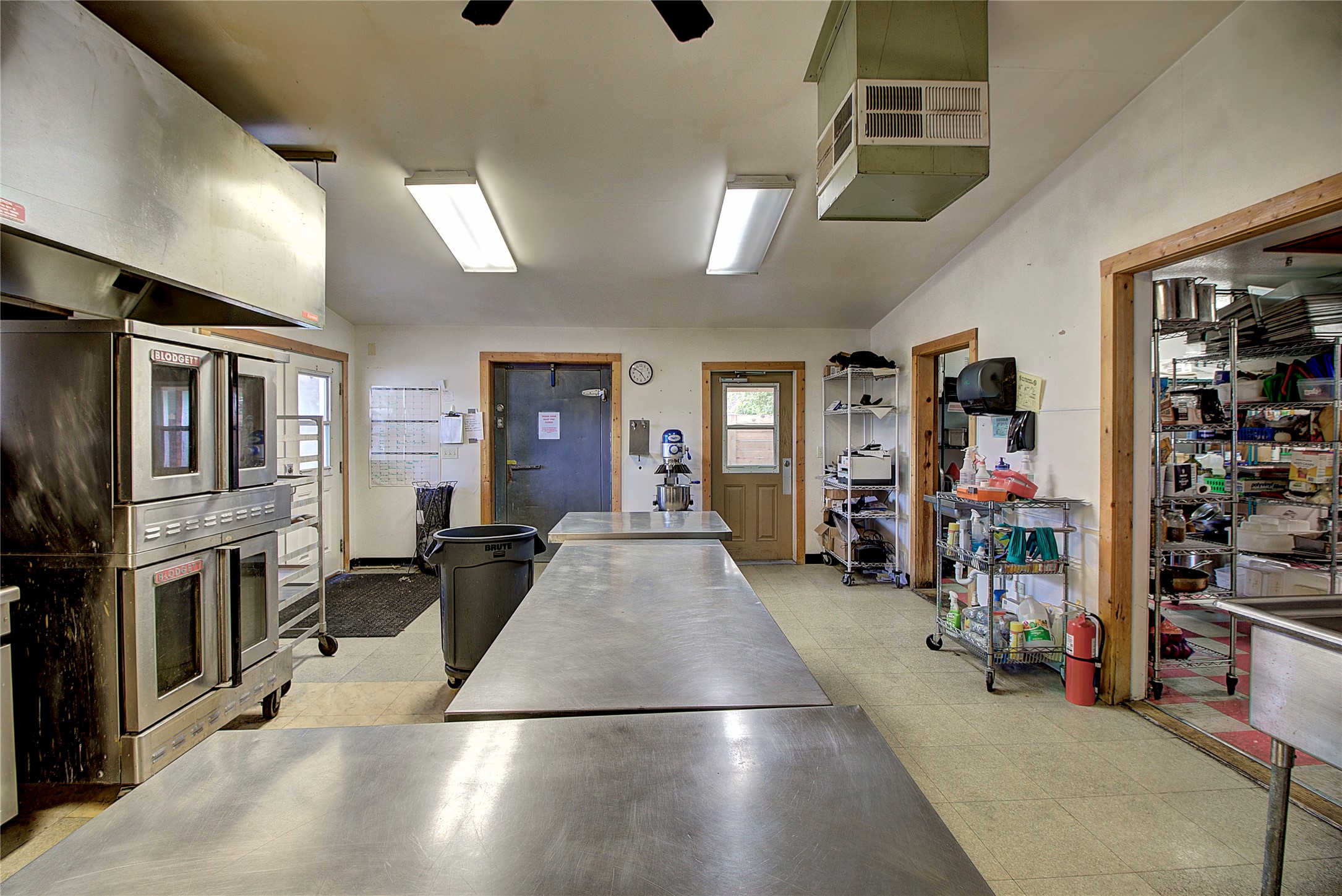 700/624 9th Street W Property Photo 40