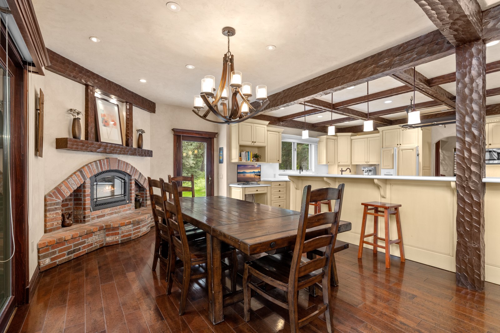 360 Plantation Drive Property Photo 18