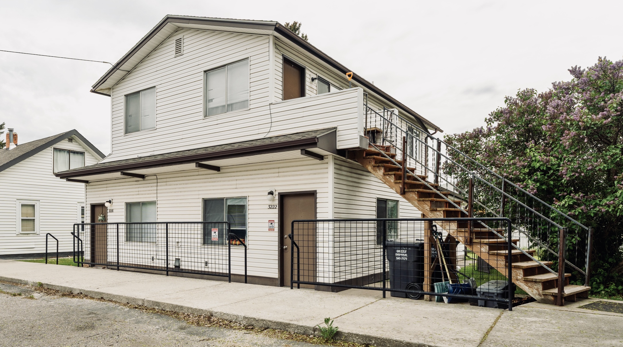 3220 S Clark Street Property Photo 1