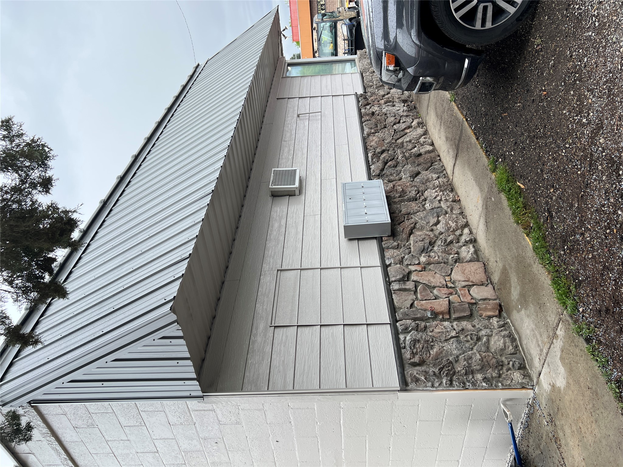 333 S First Street Property Photo 2
