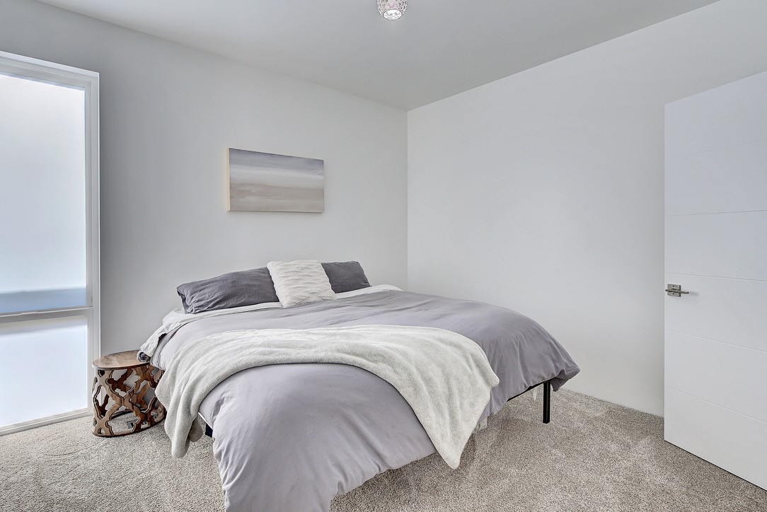 867 Kamera Court Property Photo 32