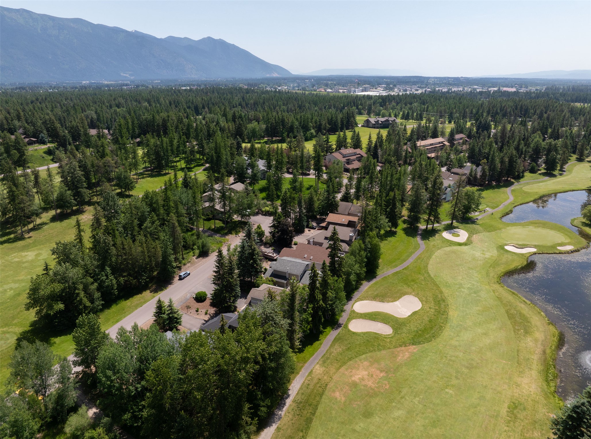 654 Saint Andrews Drive Property Photo 11