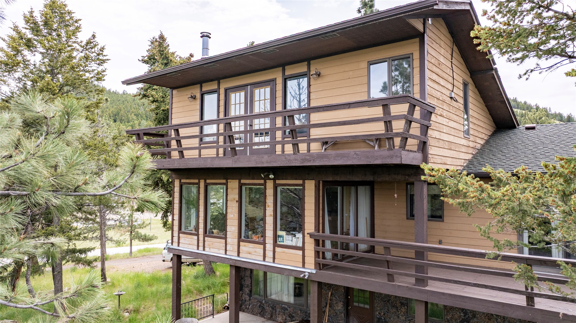 158 Saddle Mountain Drive Property Photo 8