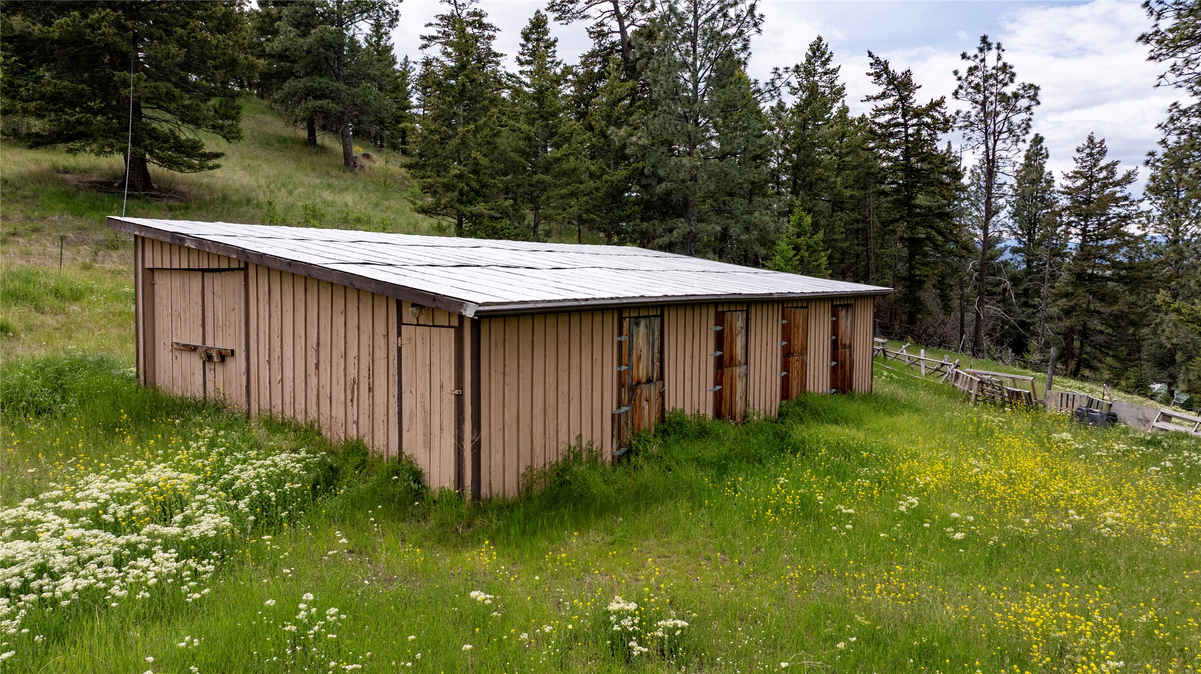 158 Saddle Mountain Drive Property Photo 12