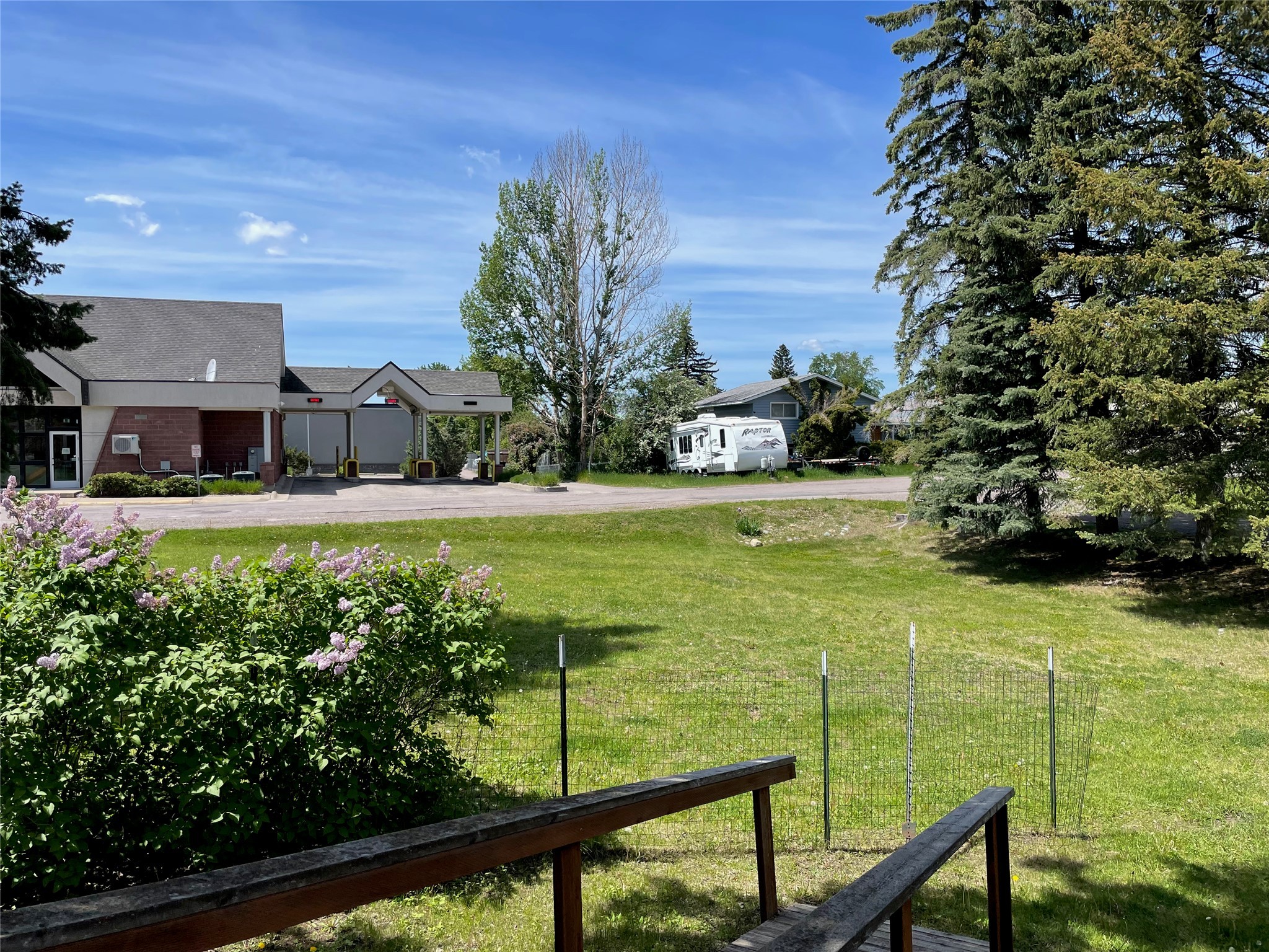 929 9th Street W Property Photo 13