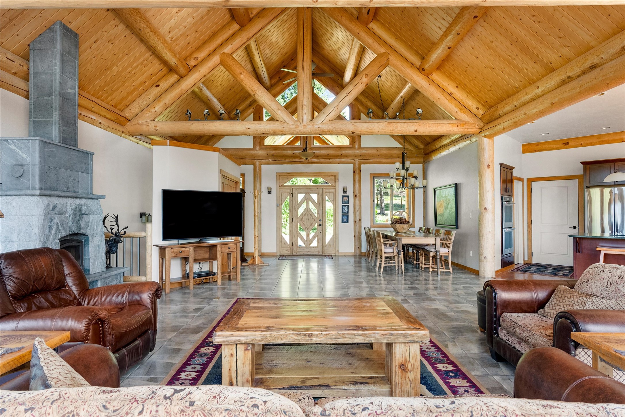 956 Falling Star Road Property Photo