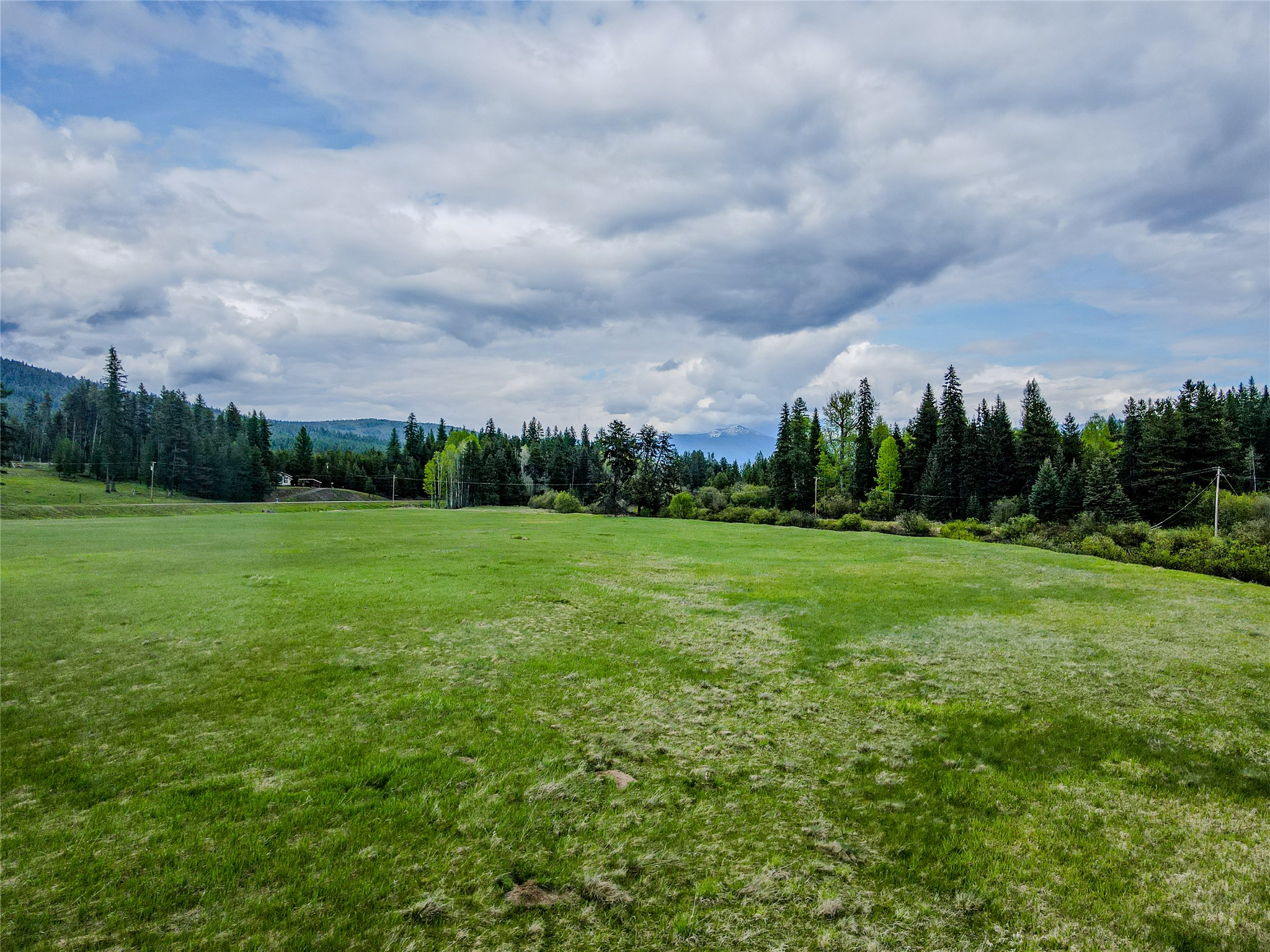 28044 Yaak River Road Property Photo 24