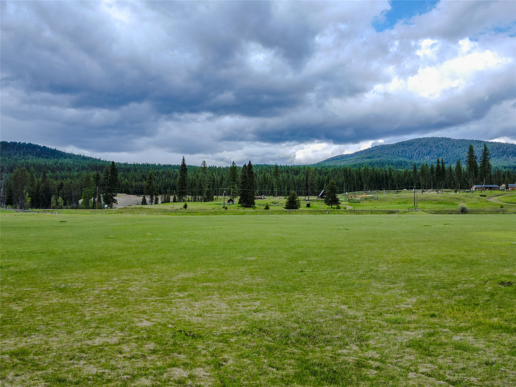 28044 Yaak River Road Property Photo 25