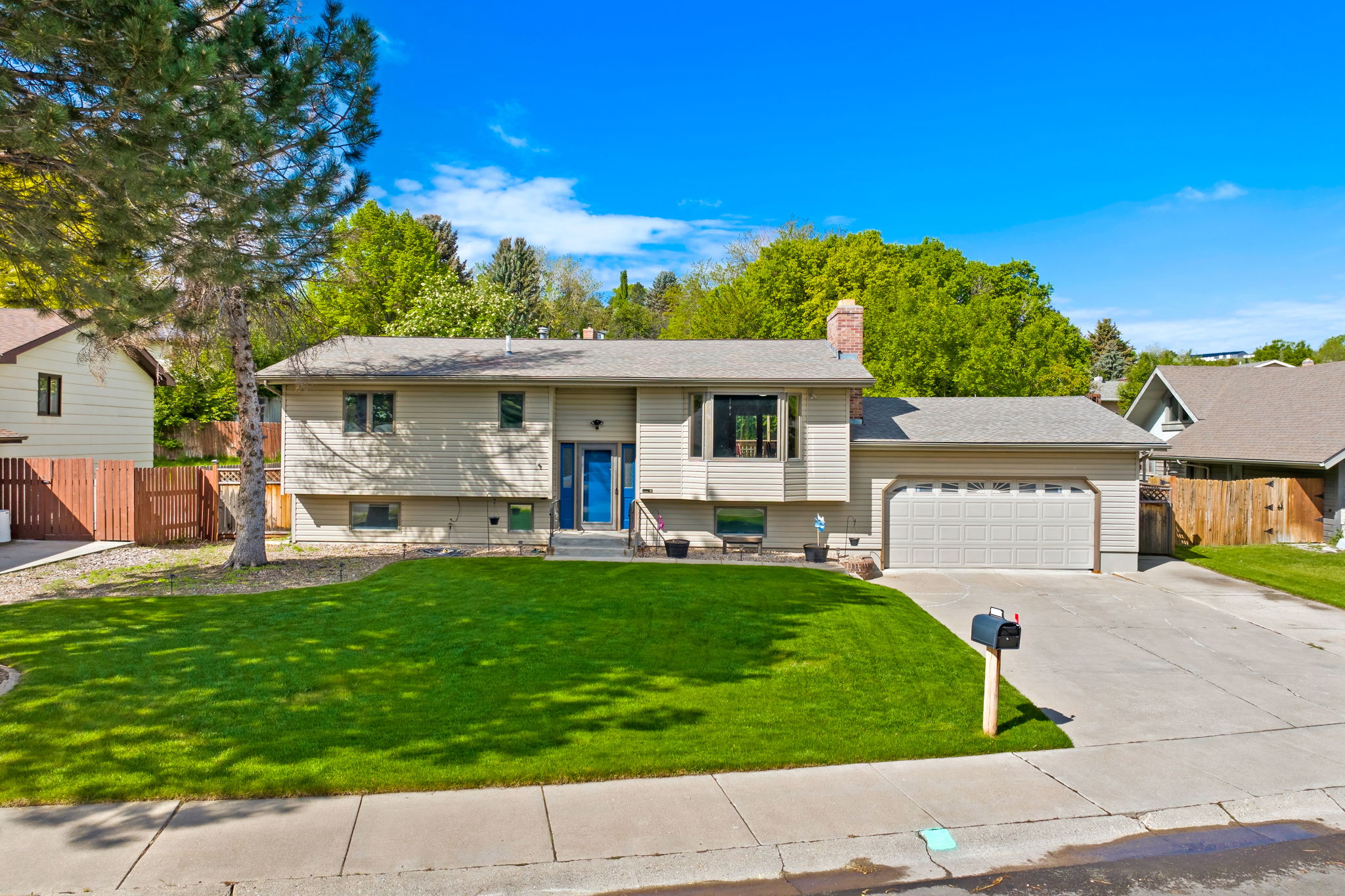 2708 Dawn Drive Property Photo 1