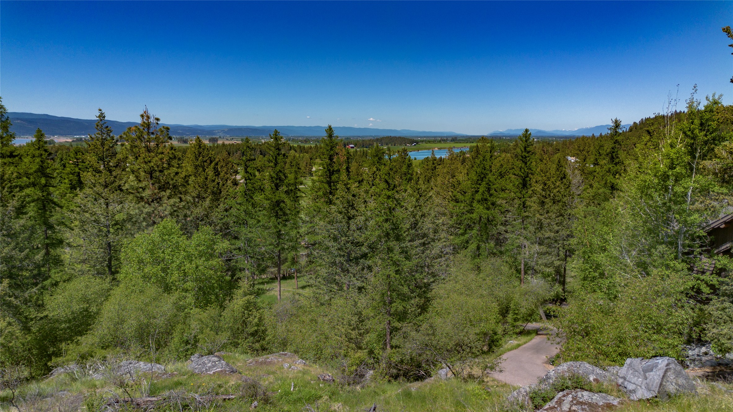 1193 Whispering Rock Road Property Photo 16