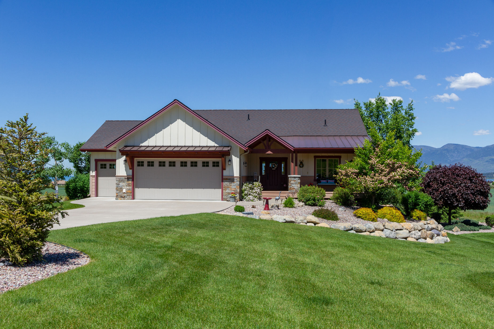 116 Red Tail Road Property Photo