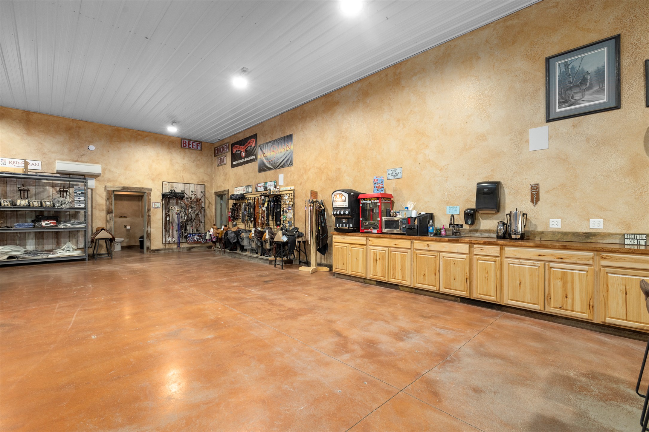 300 Morning View Drive Property Photo 14