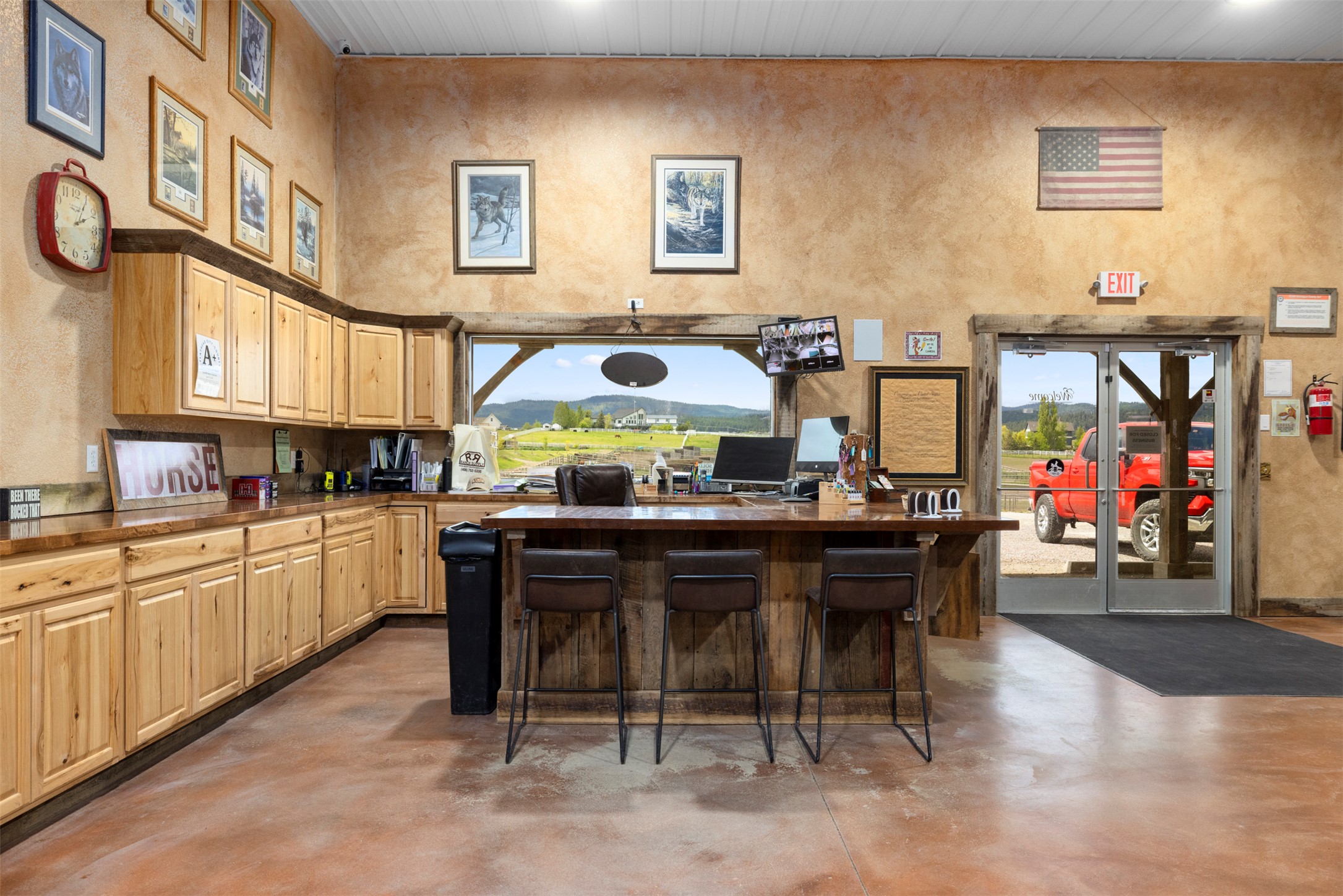 300 Morning View Drive Property Photo 15