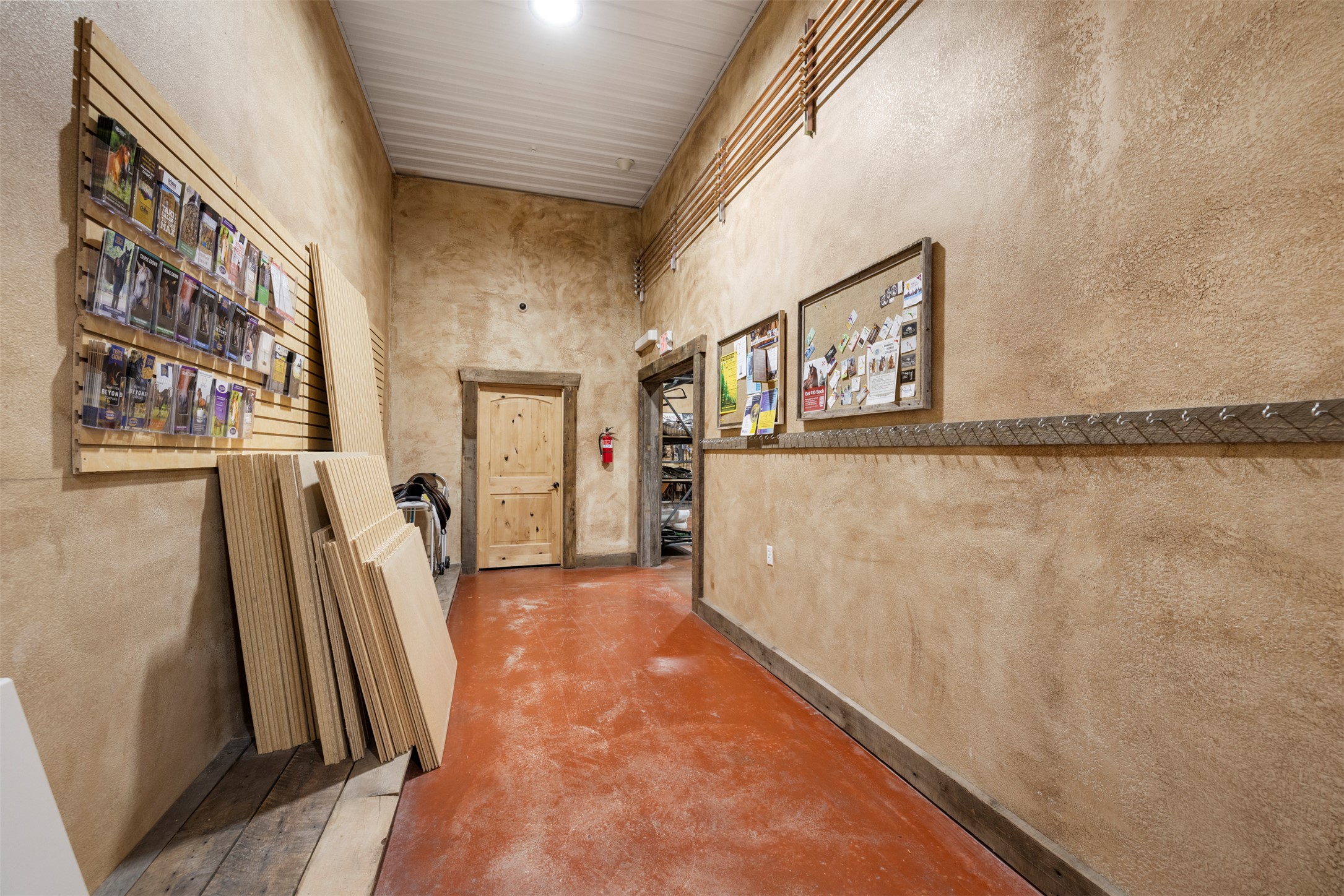 300 Morning View Drive Property Photo 19