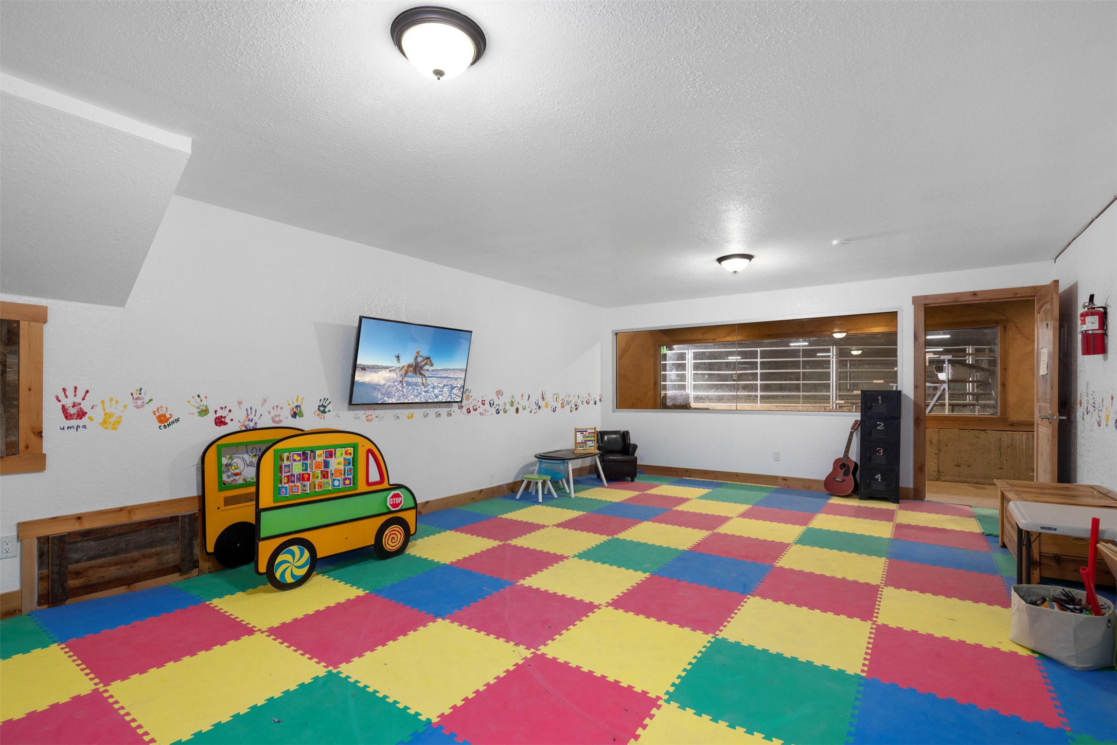 300 Morning View Drive Property Photo 49