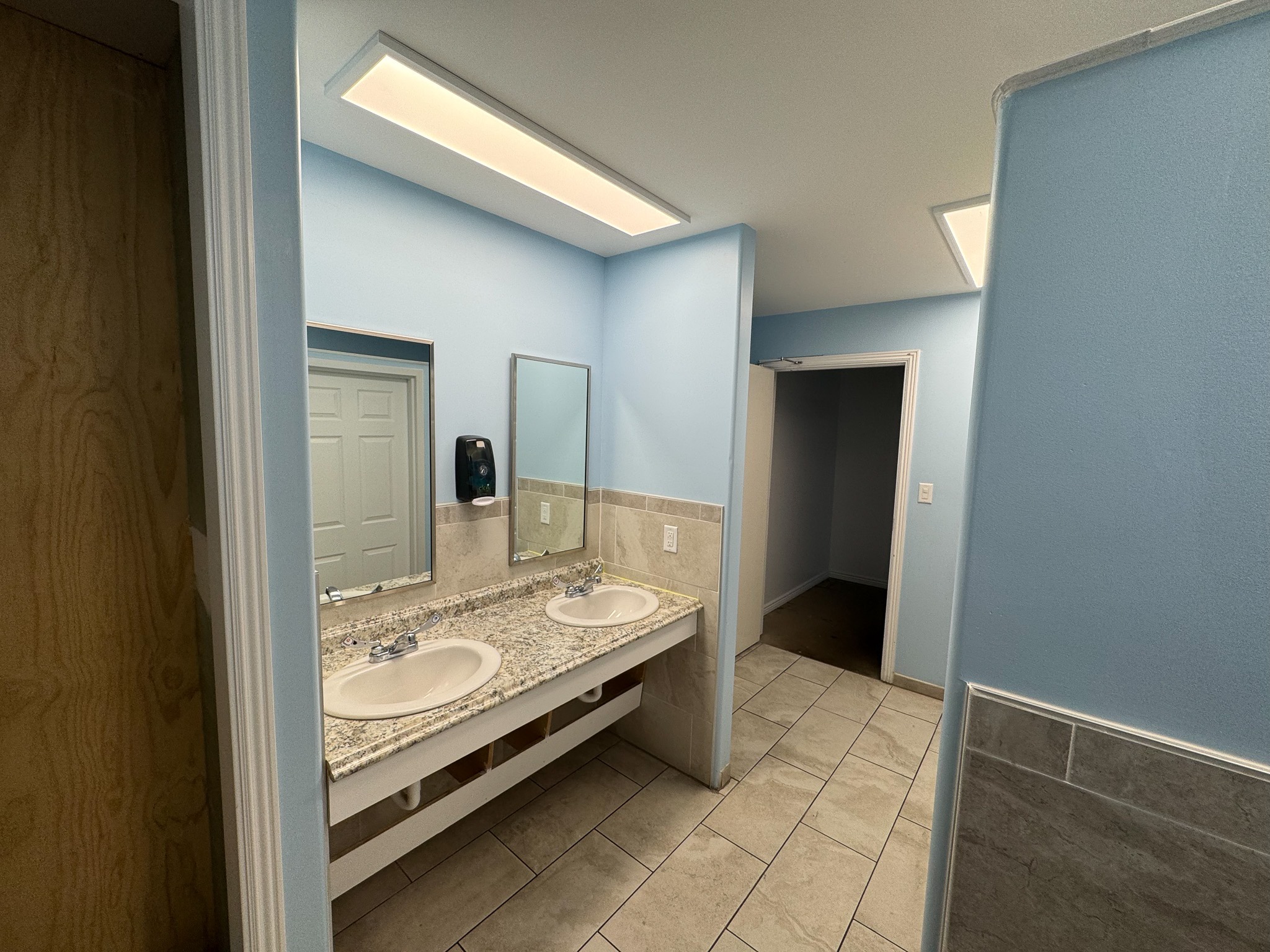 Property Photo 31