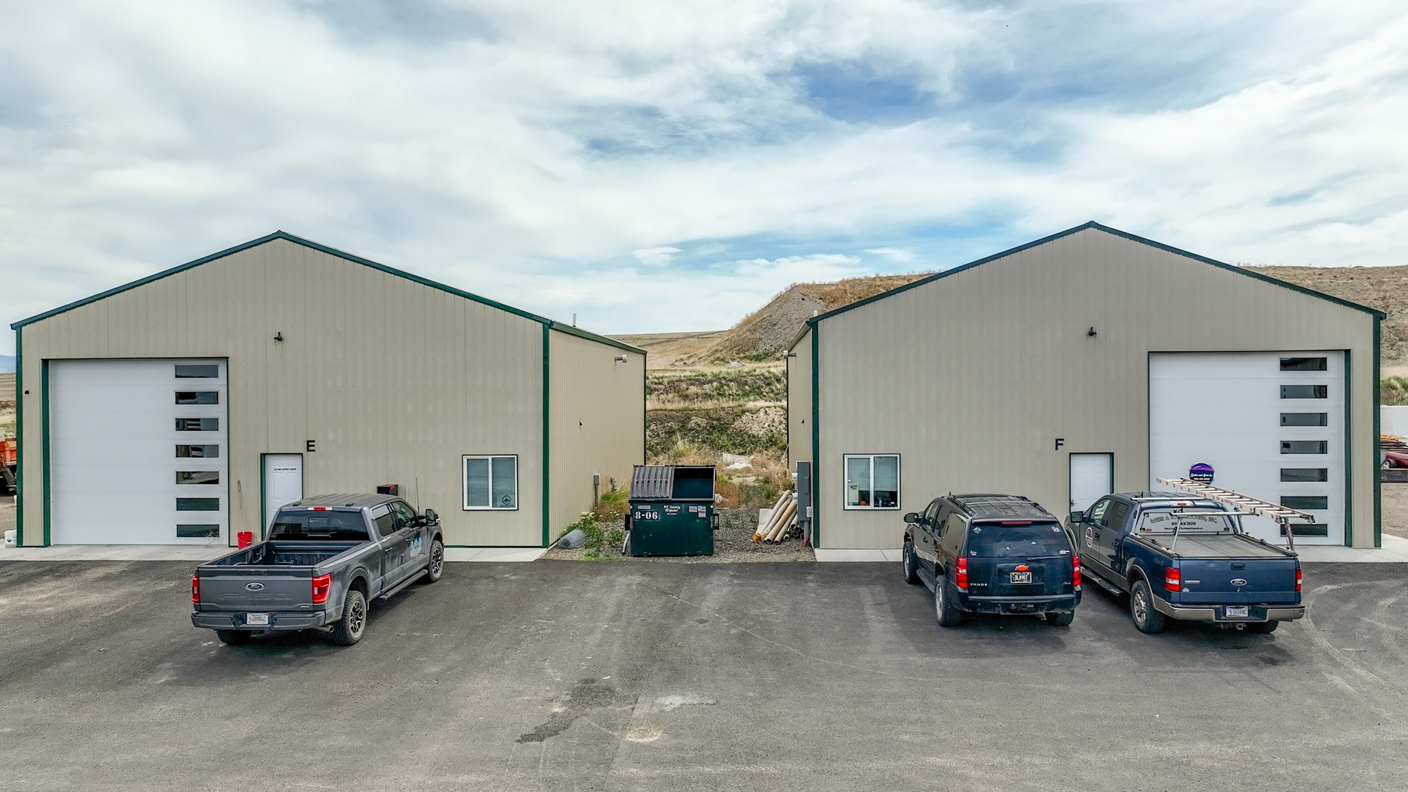 34 Industry Loop Property Photo 4