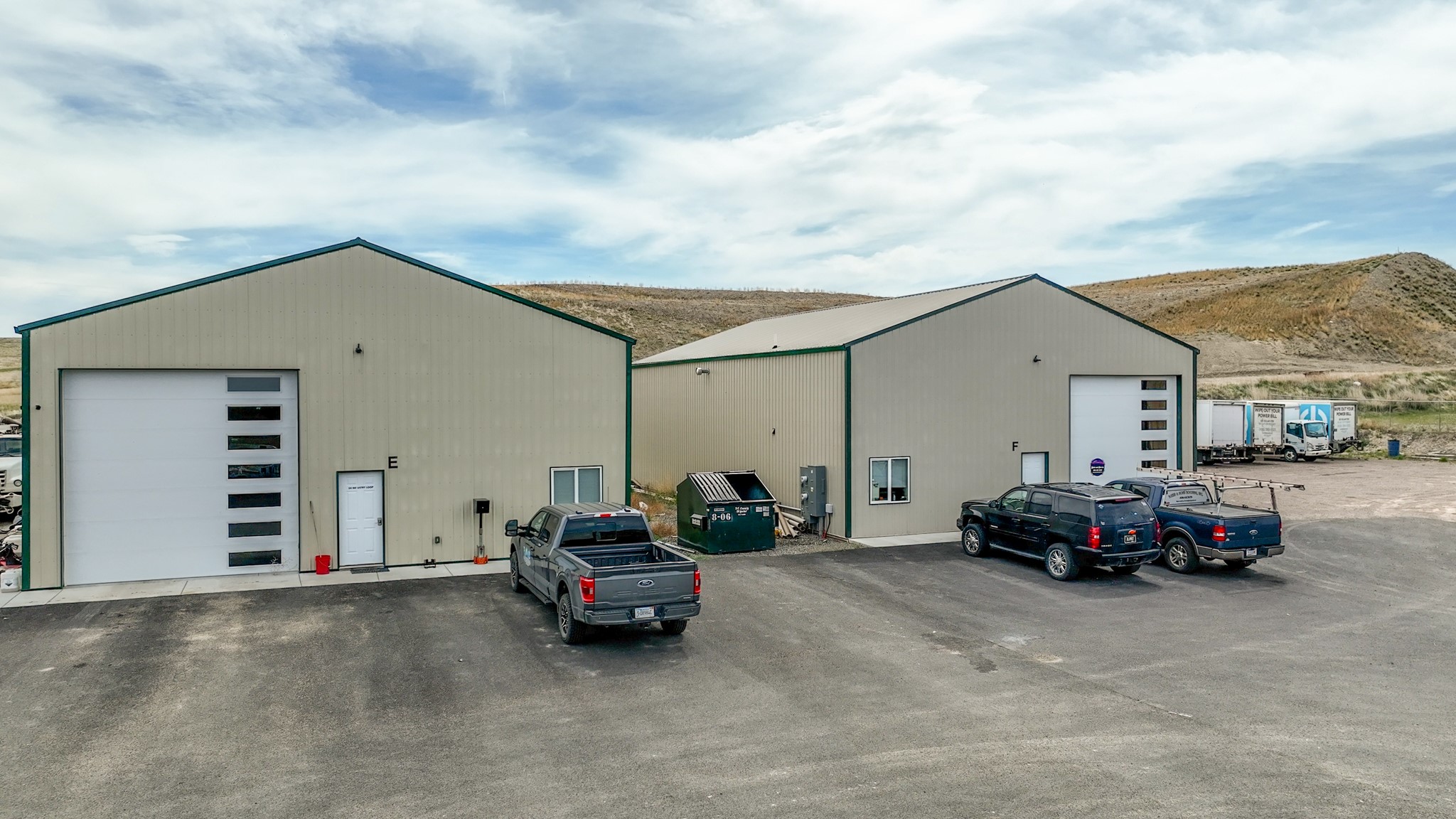 34 Industry Loop Property Photo 11