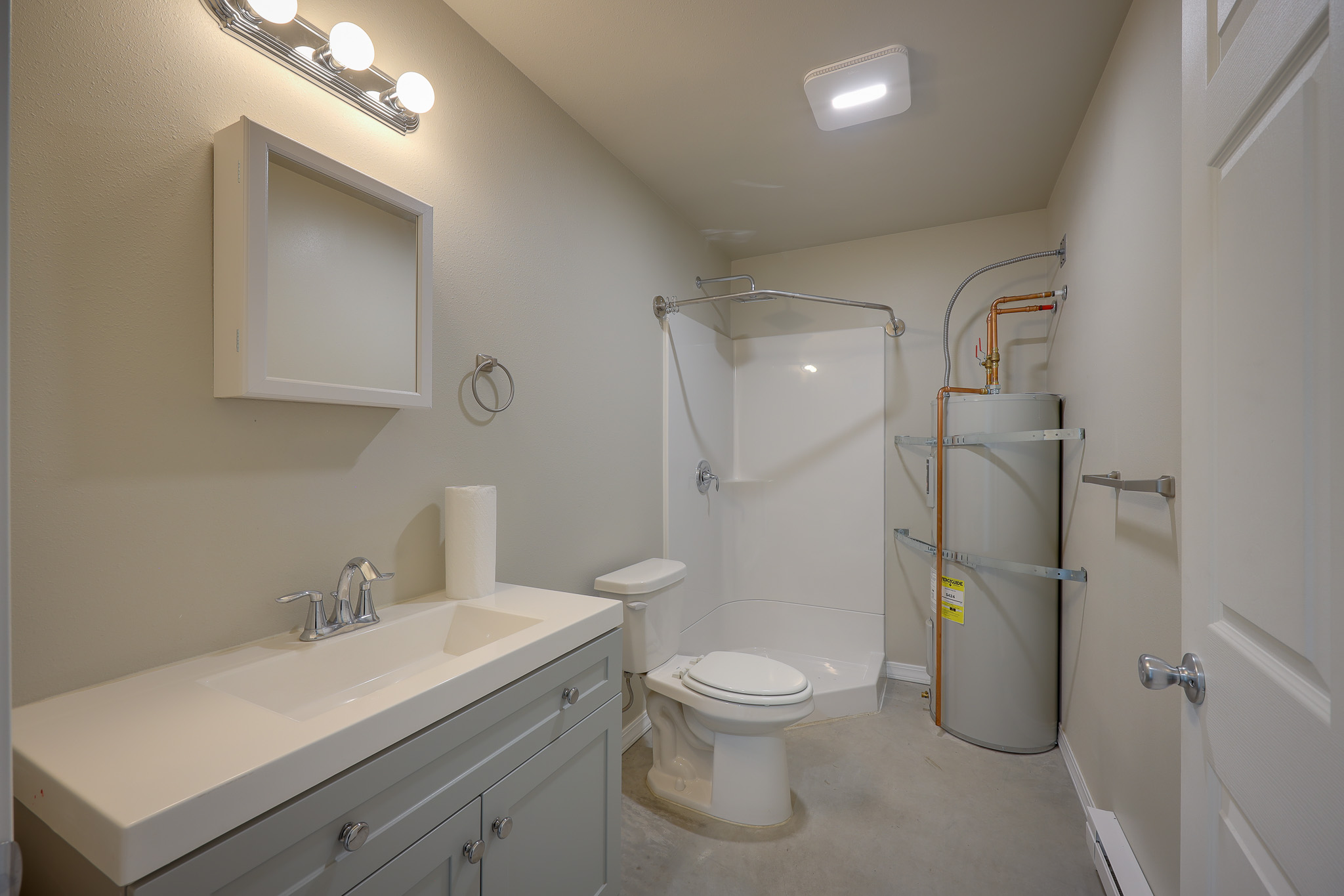 34 Industry Loop Property Photo 55