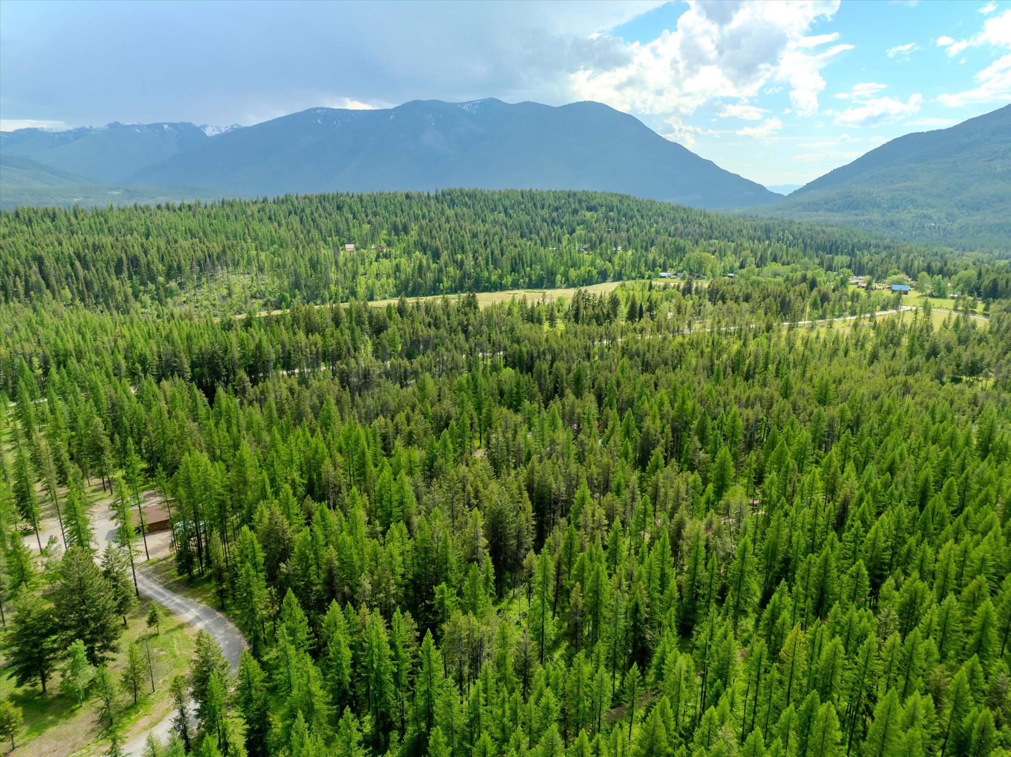 540 Seville Lane Property Photo 6