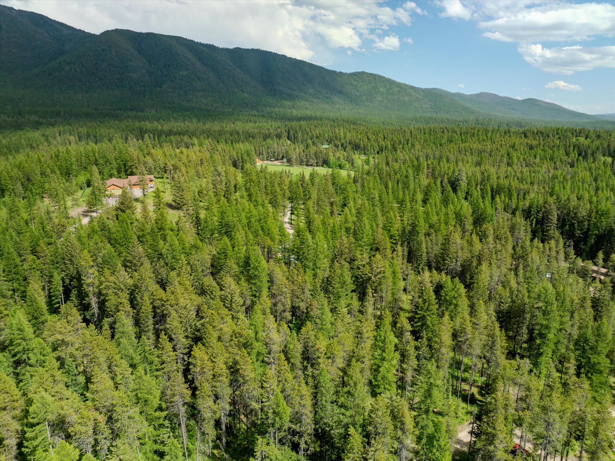 540 Seville Lane Property Photo 9