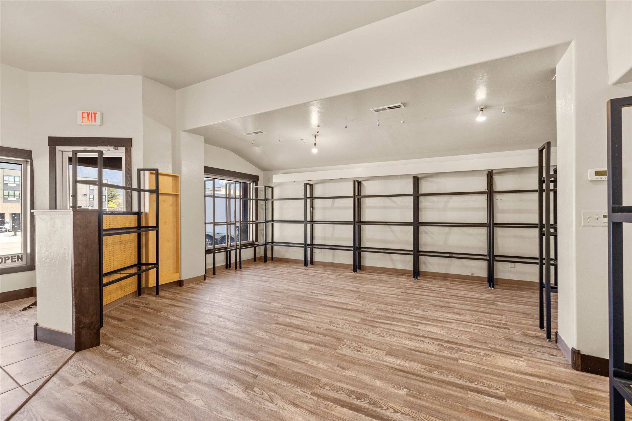 520 1st Avenue W Property Photo 8