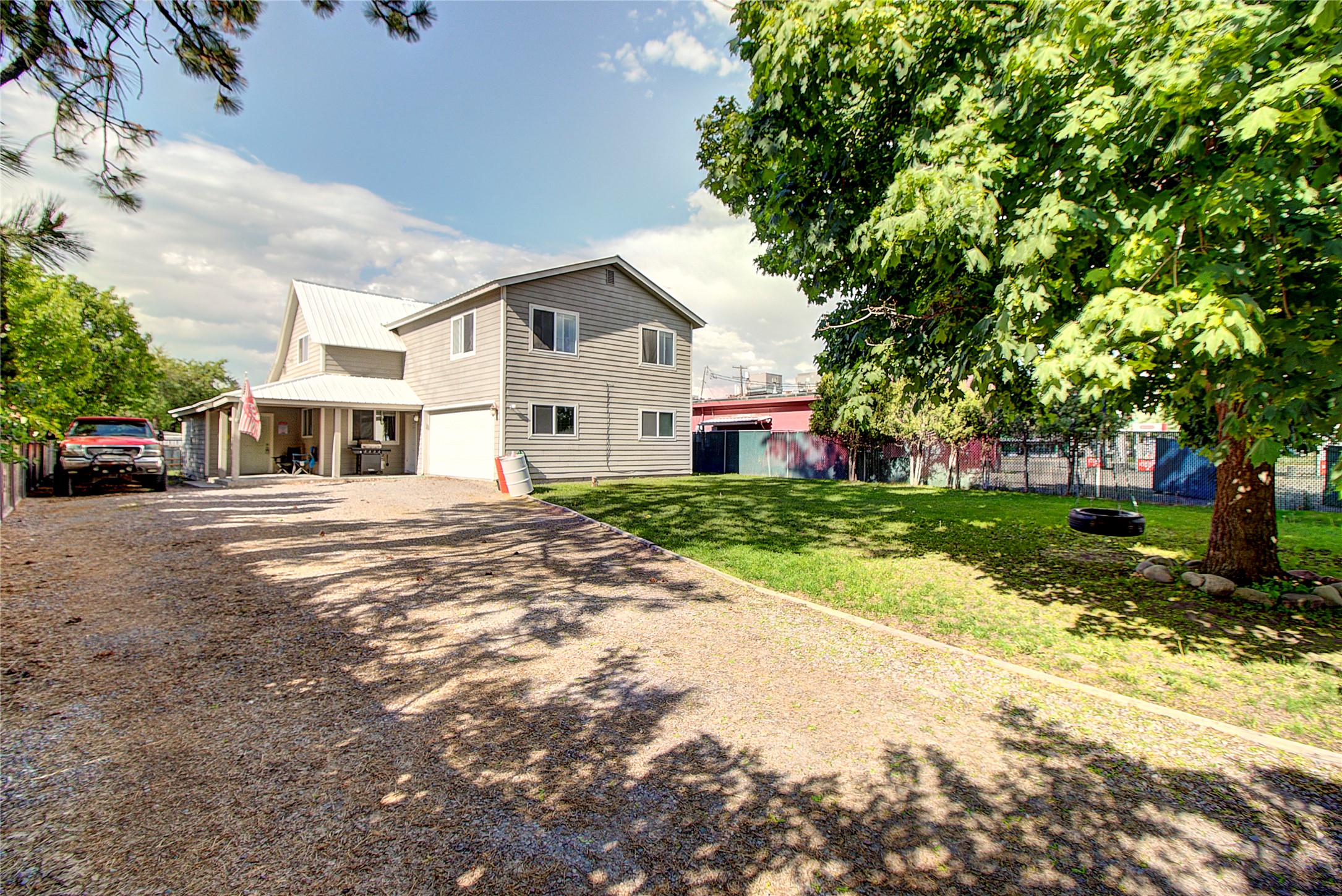 11 W Cottonwood Drive Property Photo 1