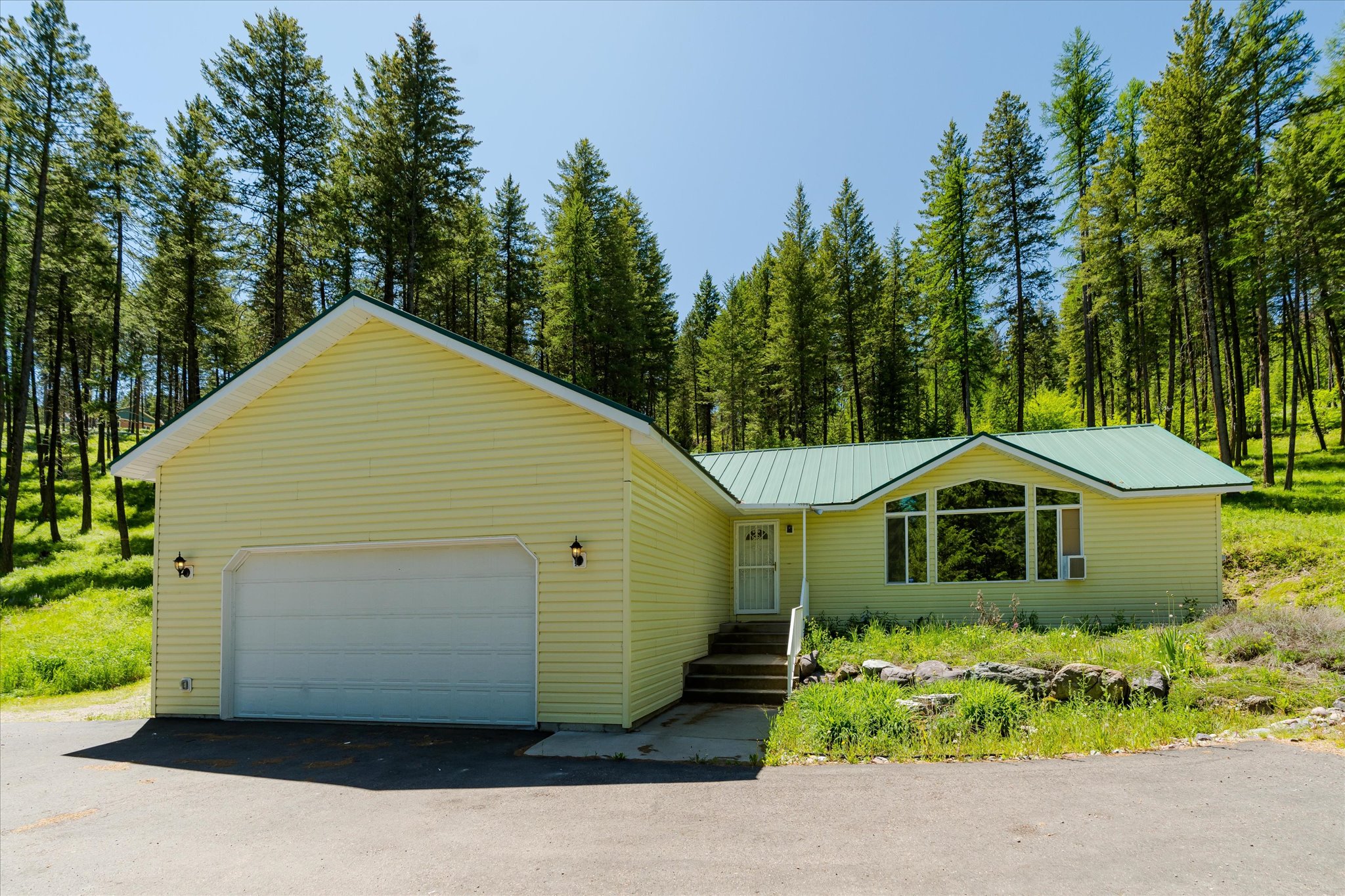 42843 Jette Lake Trail Property Photo 1