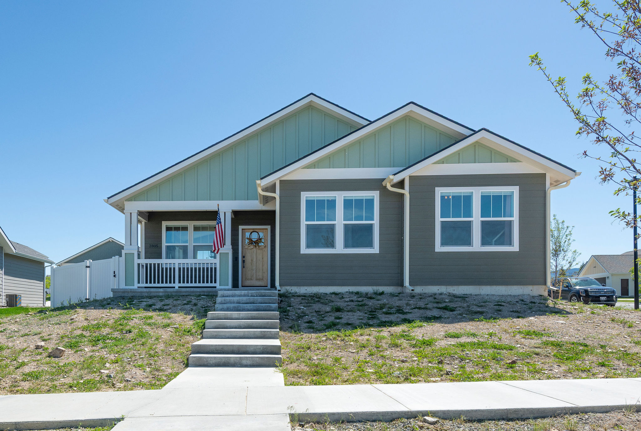 2805 Travis Avenue Property Photo 1
