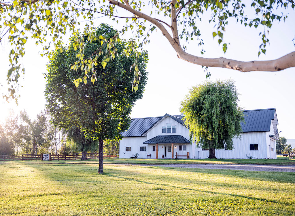 711 Middle Burnt Fork Road Property Photo 4