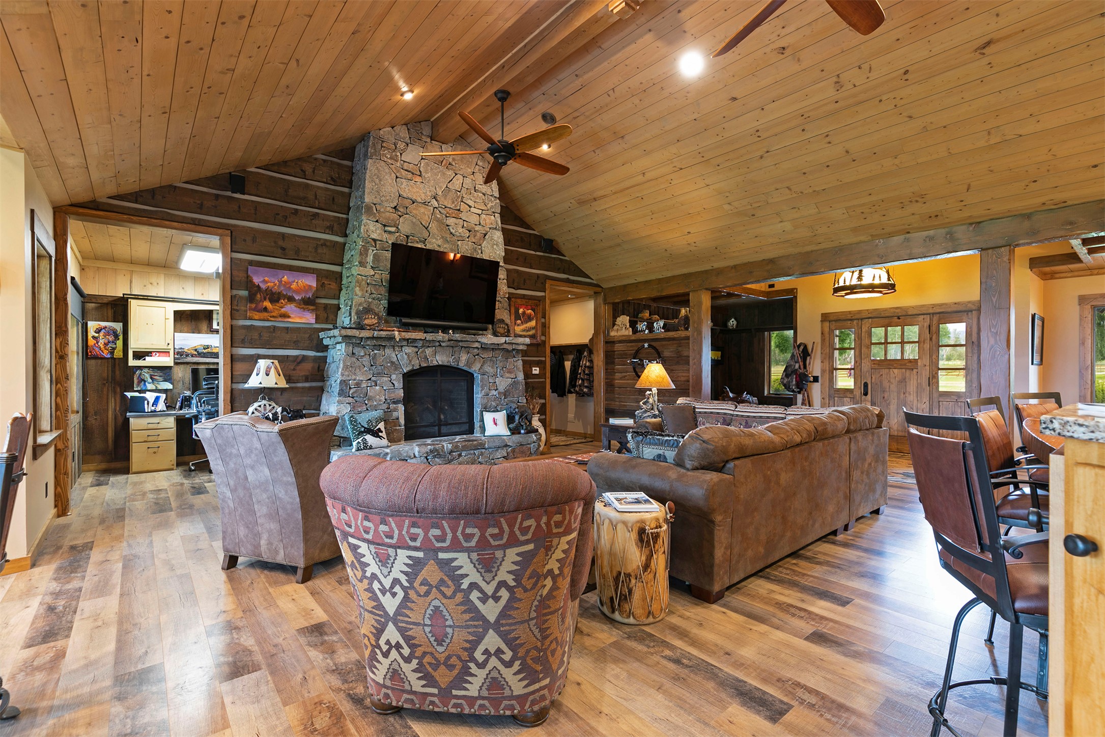 711 Middle Burnt Fork Road Property Photo 14