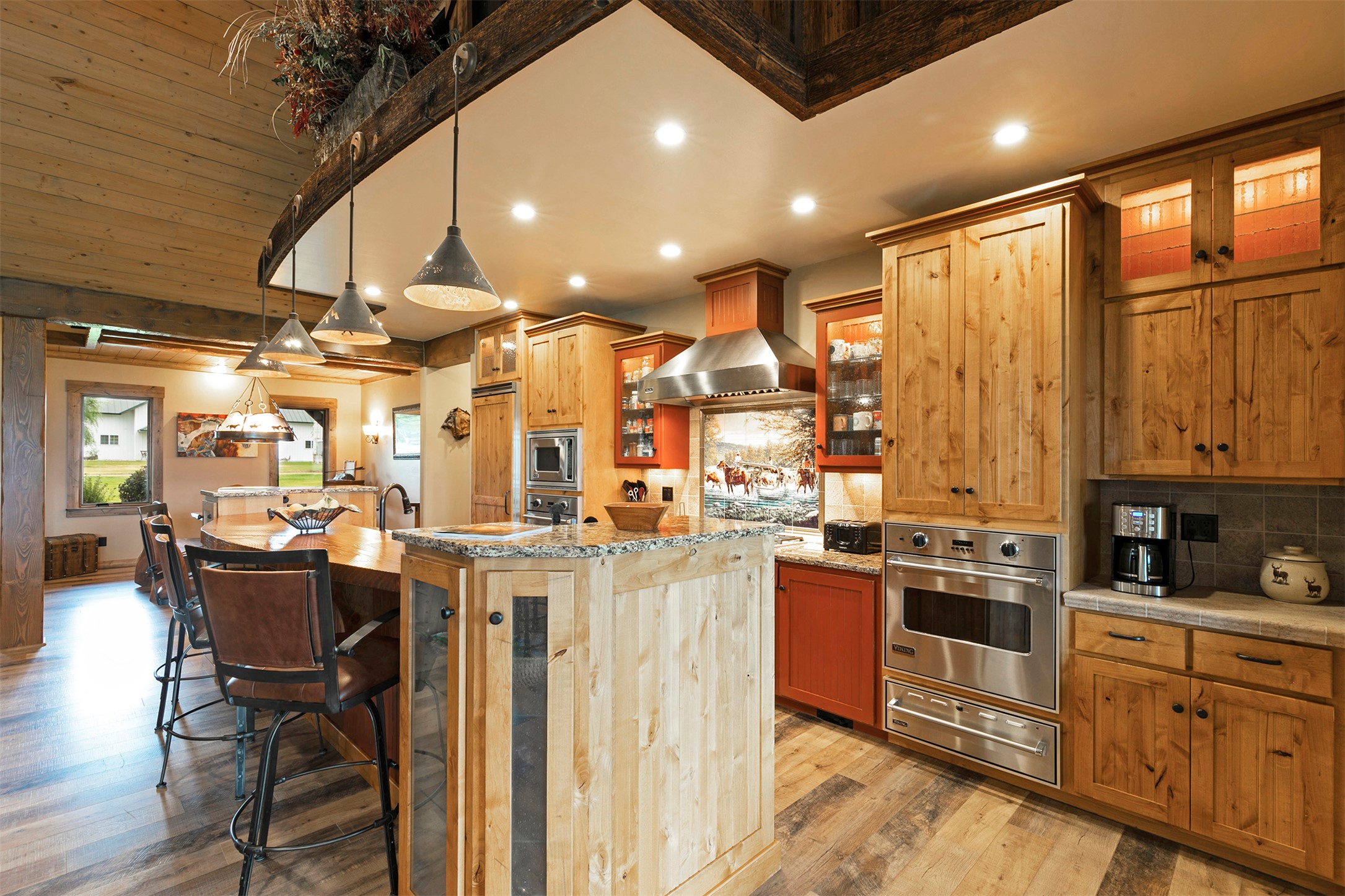 711 Middle Burnt Fork Road Property Photo 18