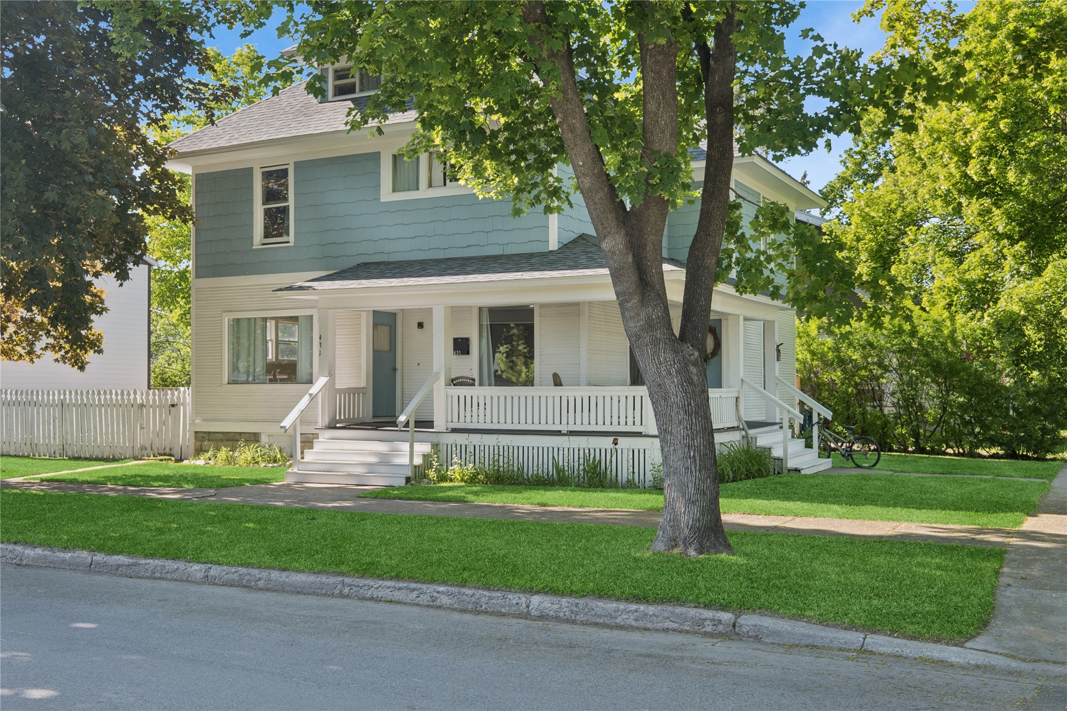 44 5th Avenue E Property Photo 1