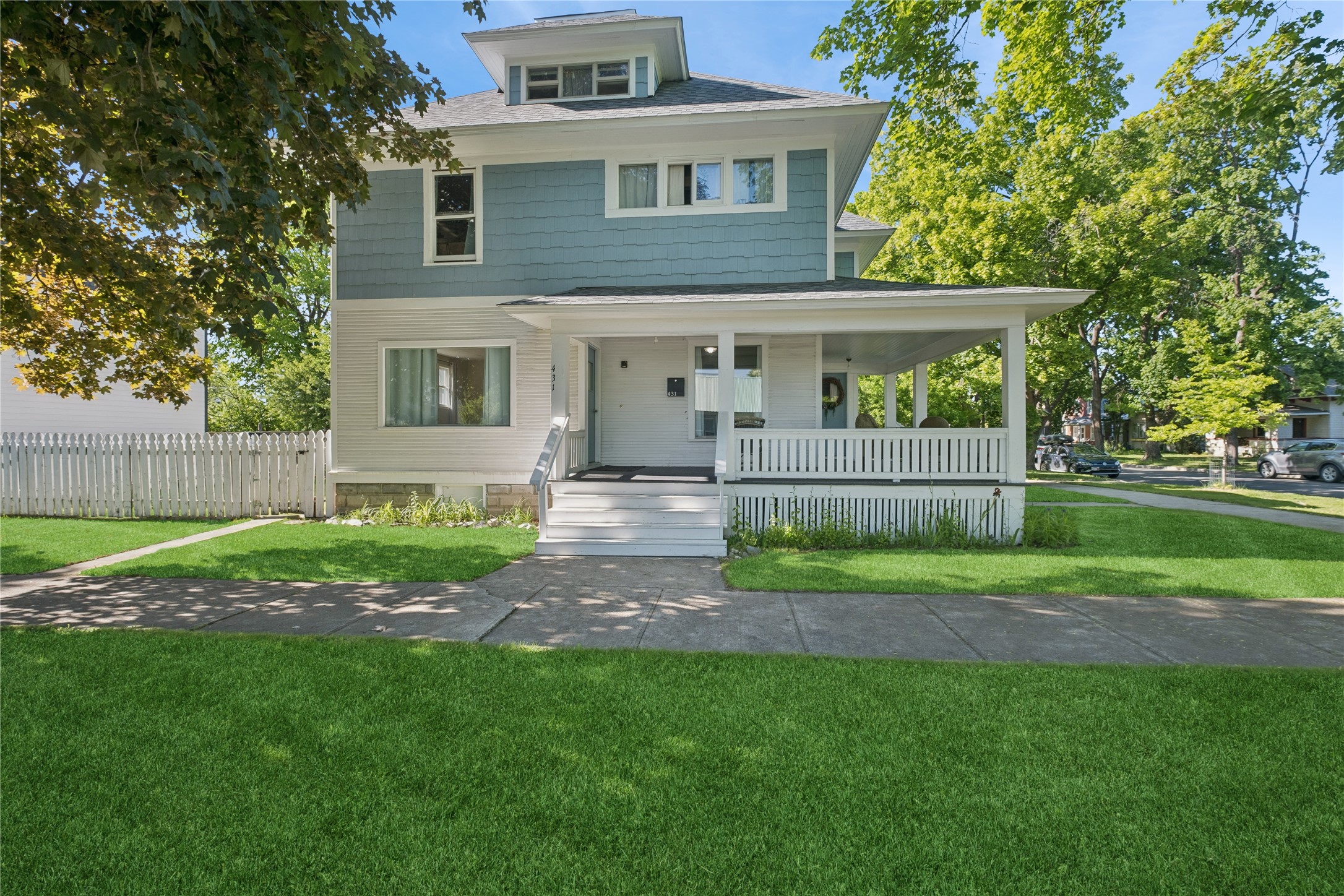 44 5th Avenue E Property Photo 5