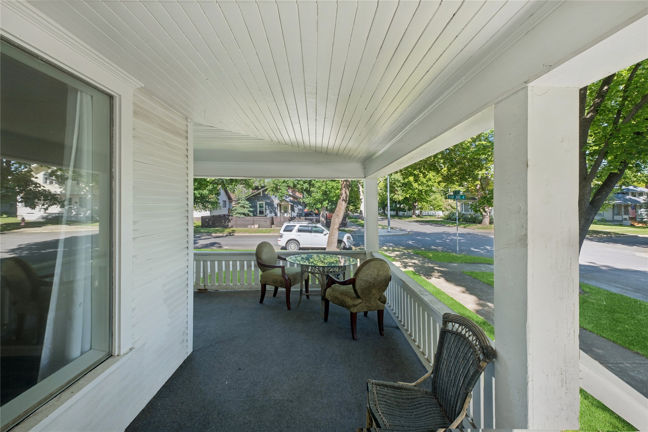 44 5th Avenue E Property Photo 7