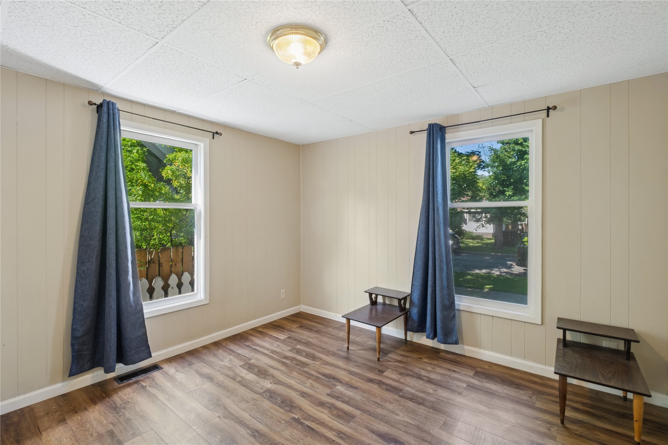 44 5th Avenue E Property Photo 20