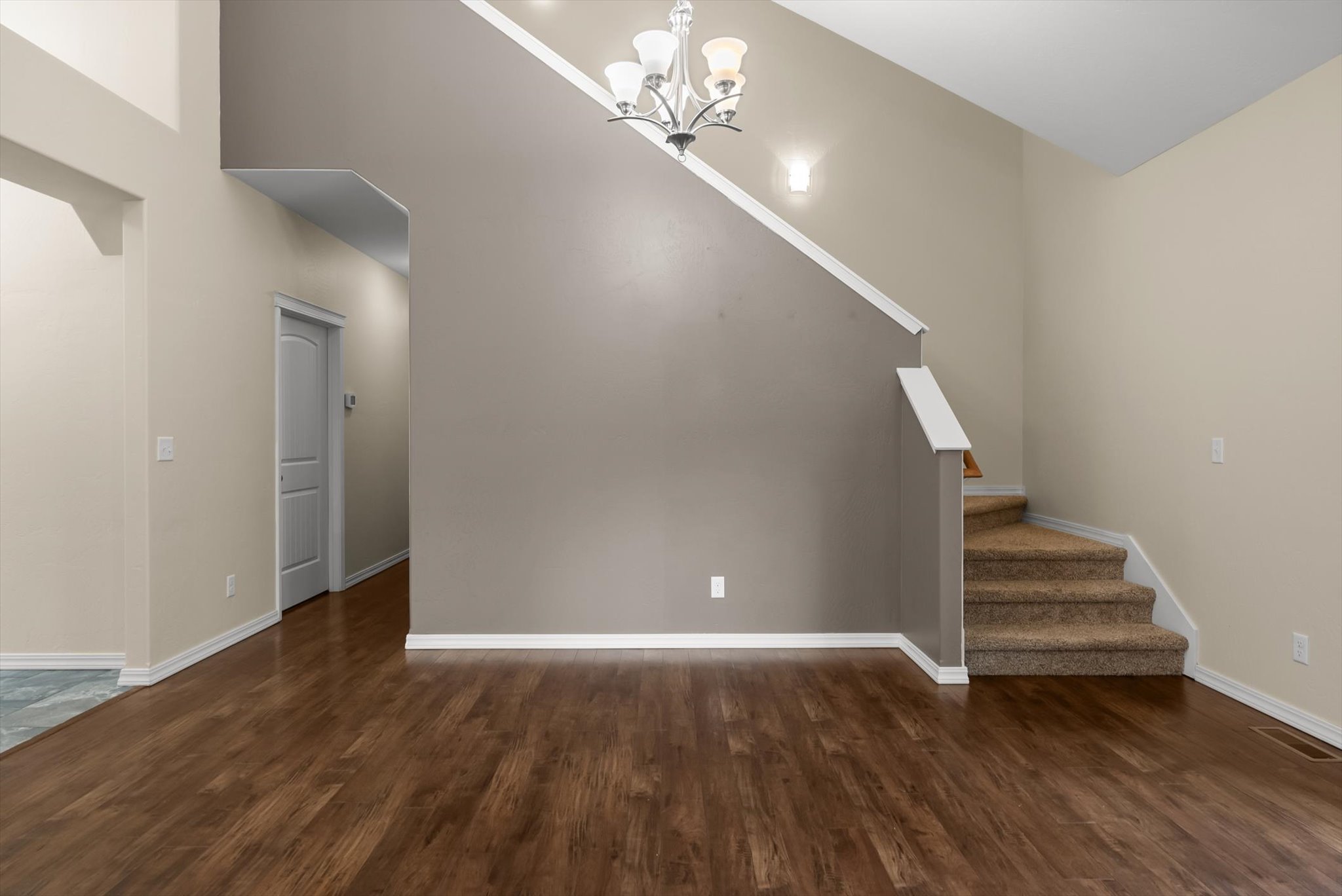 155 Mountain Timbers Drive Property Photo 8
