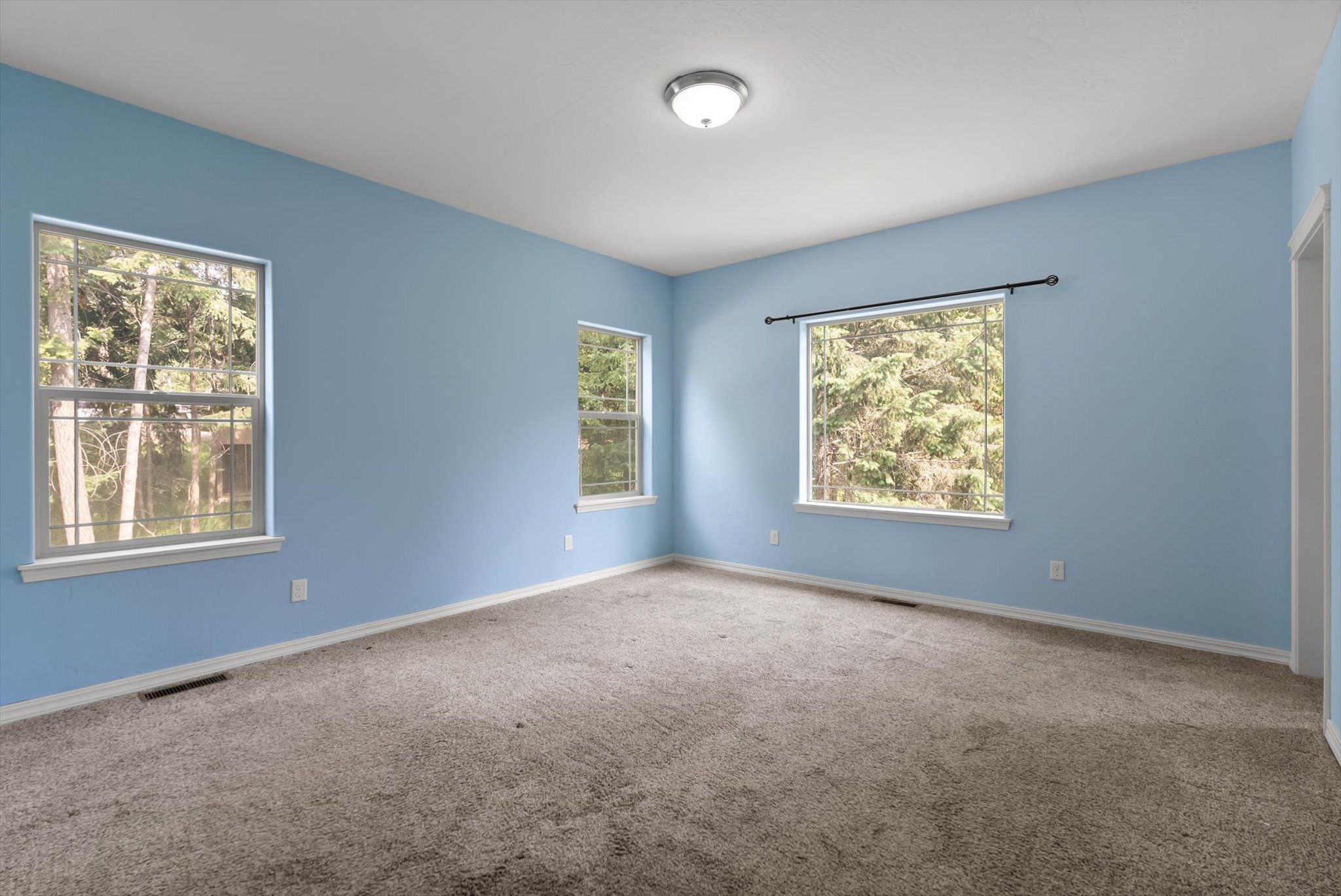 155 Mountain Timbers Drive Property Photo 11