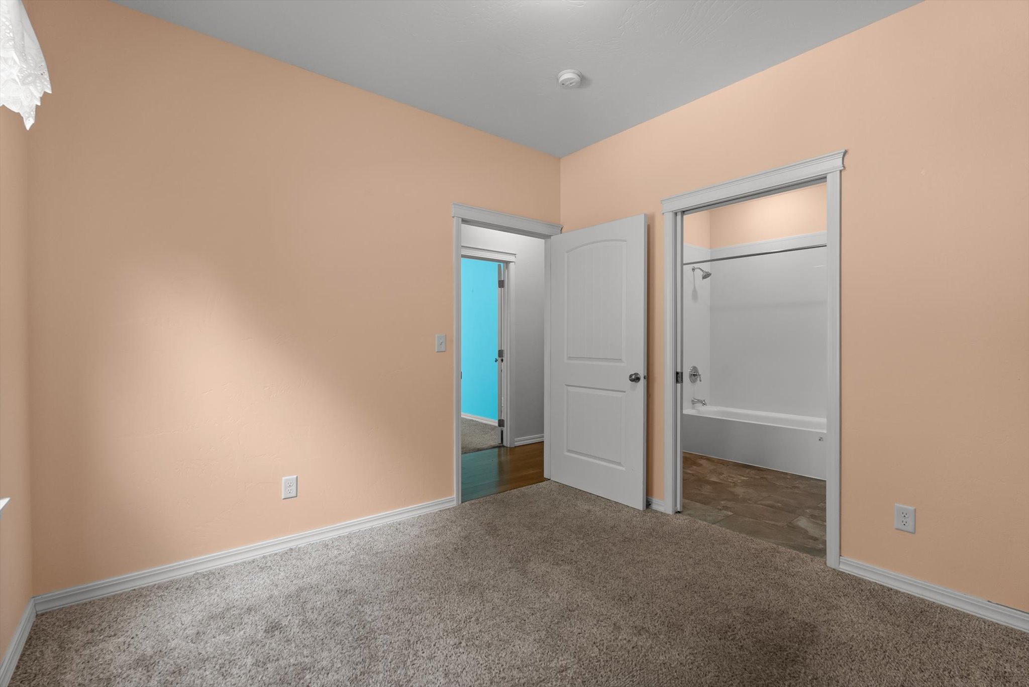 155 Mountain Timbers Drive Property Photo 19