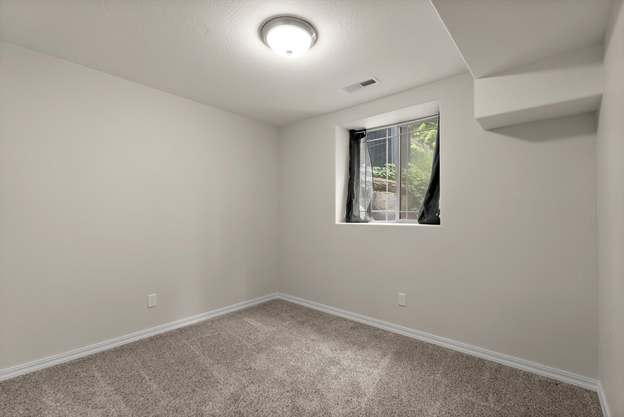 155 Mountain Timbers Drive Property Photo 28