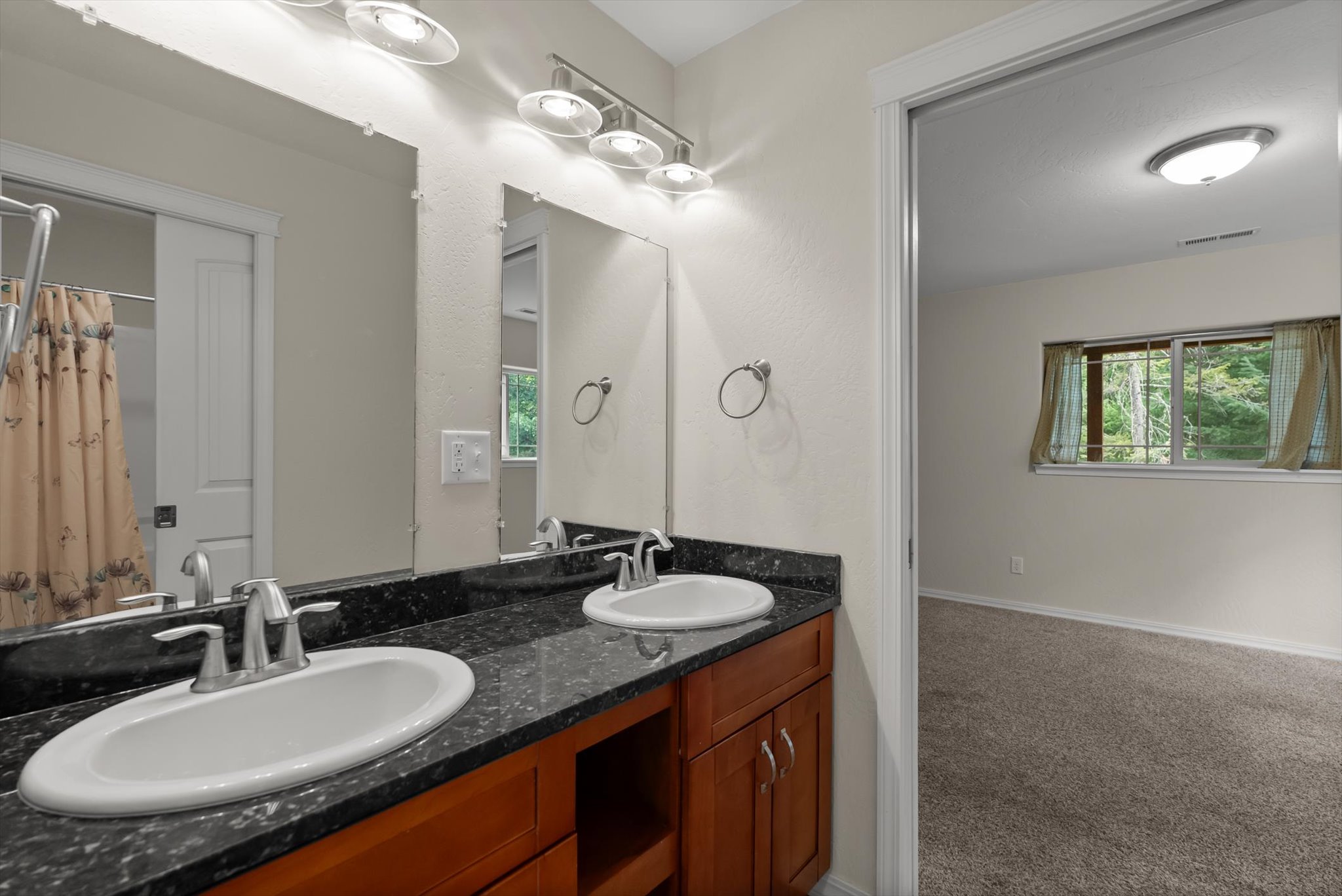 155 Mountain Timbers Drive Property Photo 32
