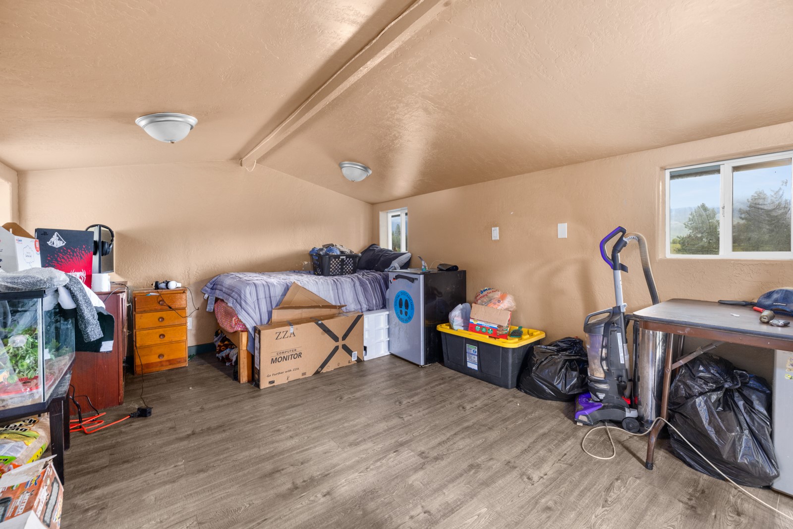 580 Hollow Lane Property Photo 41