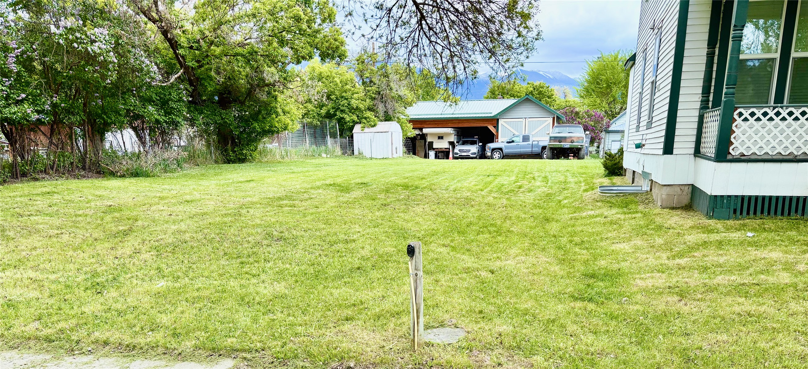 506 1st Avenue E A,b,c Property Photo 6